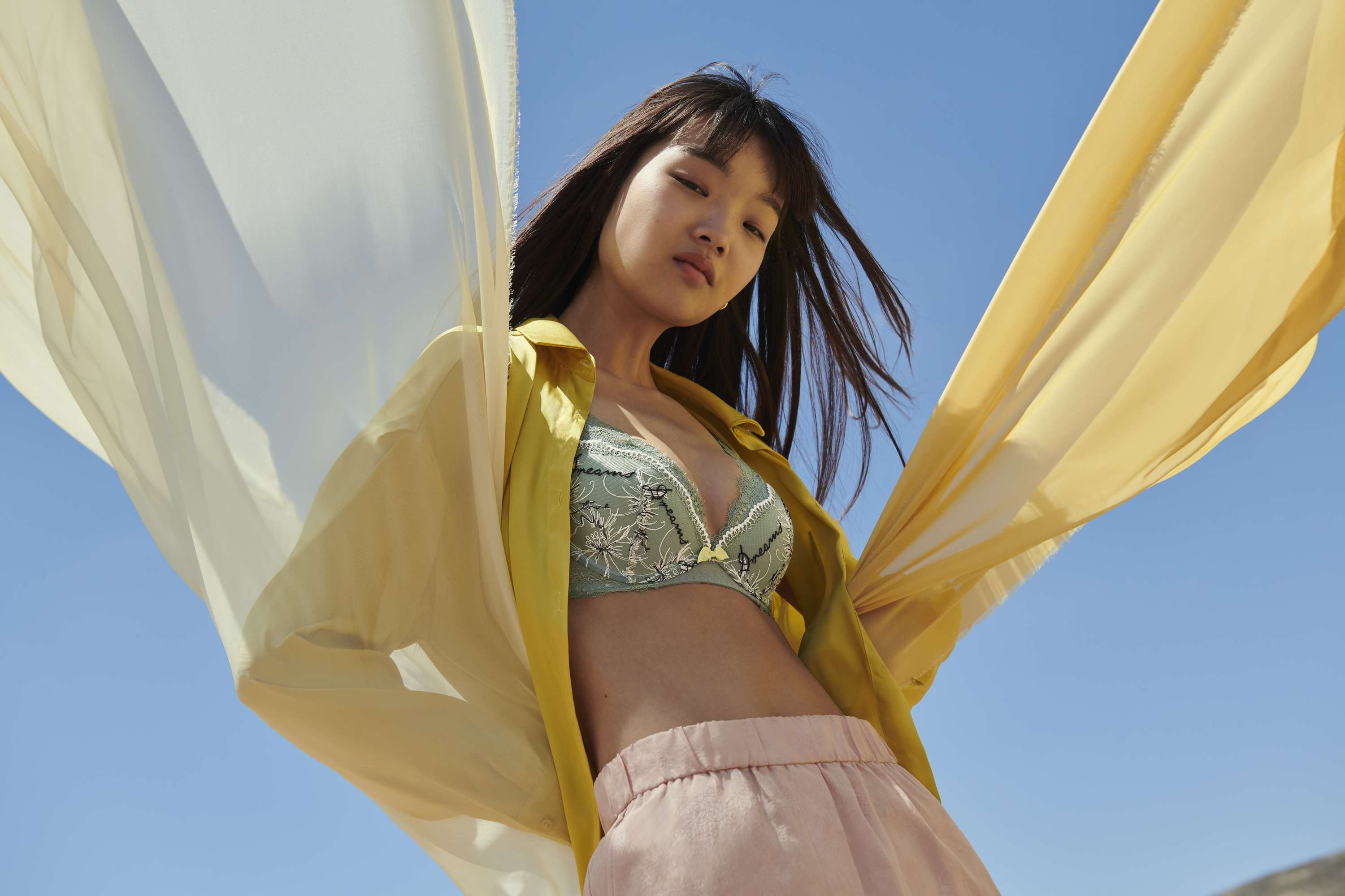 AMOSTYLE SS19 Campaign by ODD