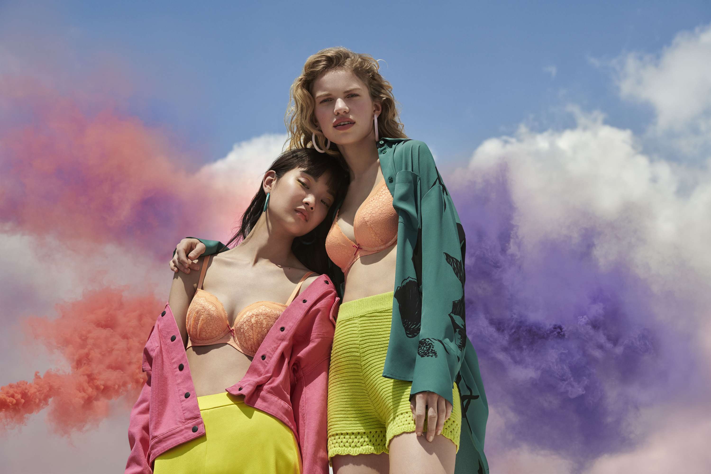 AMOSTYLE SS19 Campaign by ODD