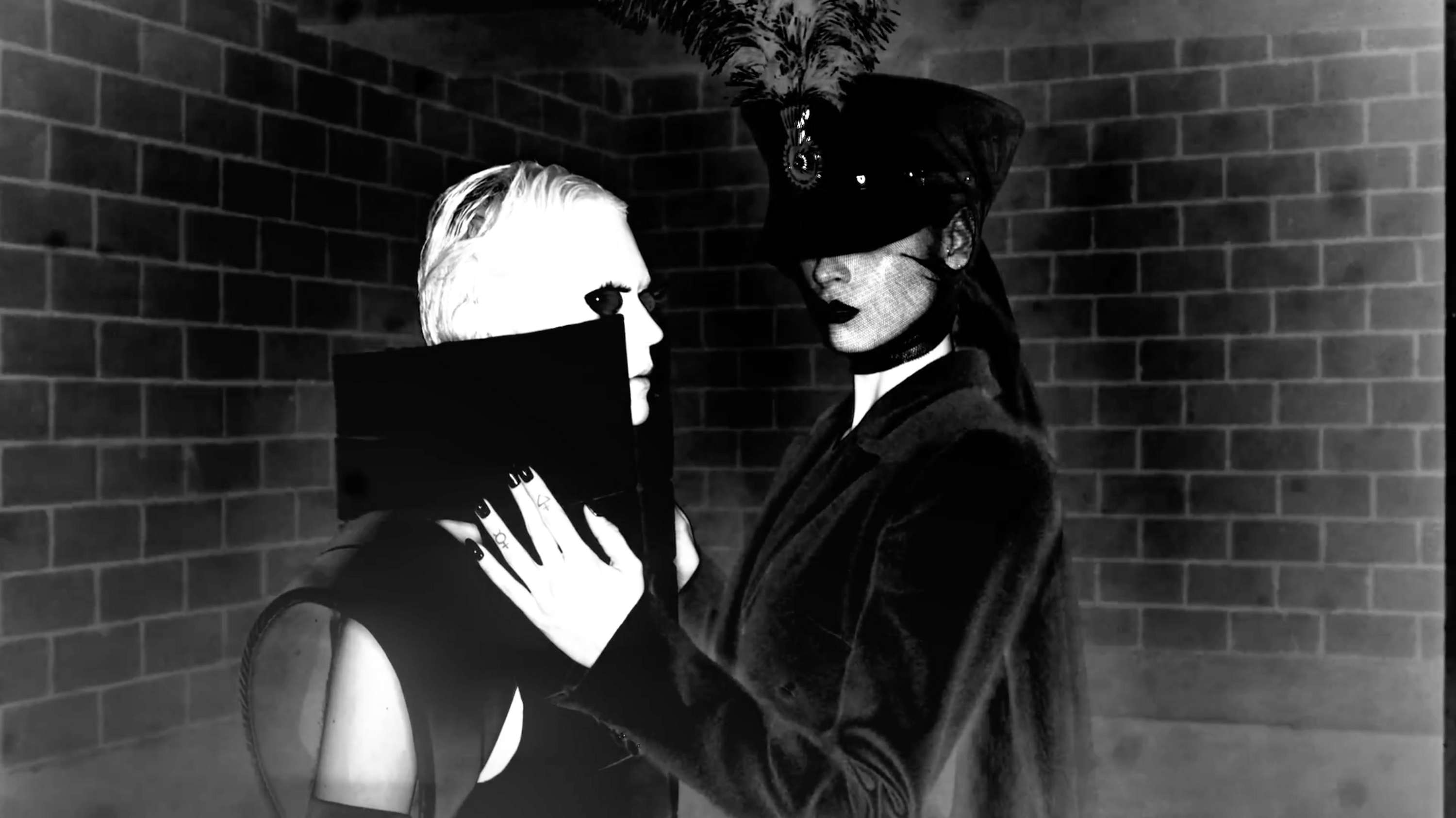 Gareth Pugh A/W 17 by Younji Ku