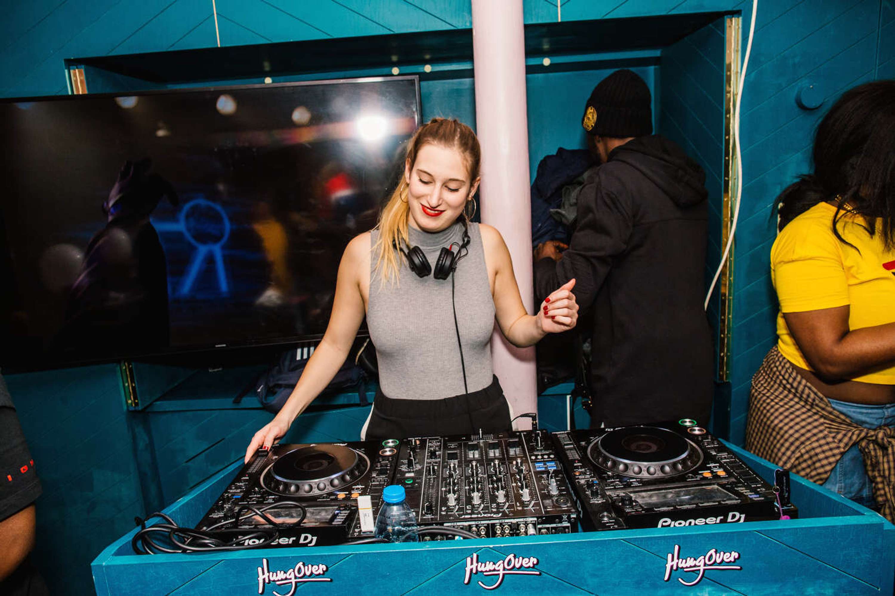 DJ by Luna Cohen-Solal