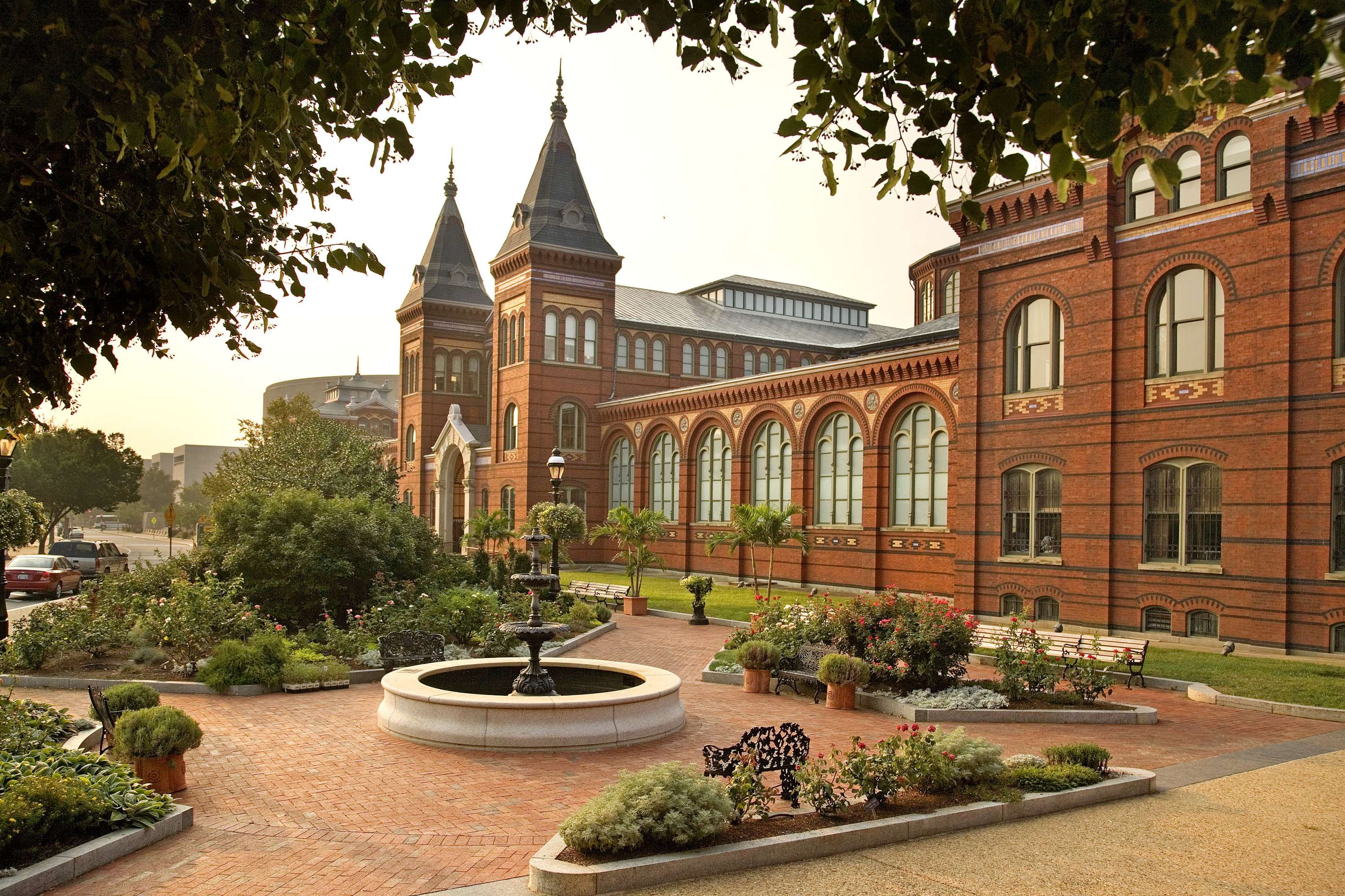 STEP into the Smithsonian by Create Jobs