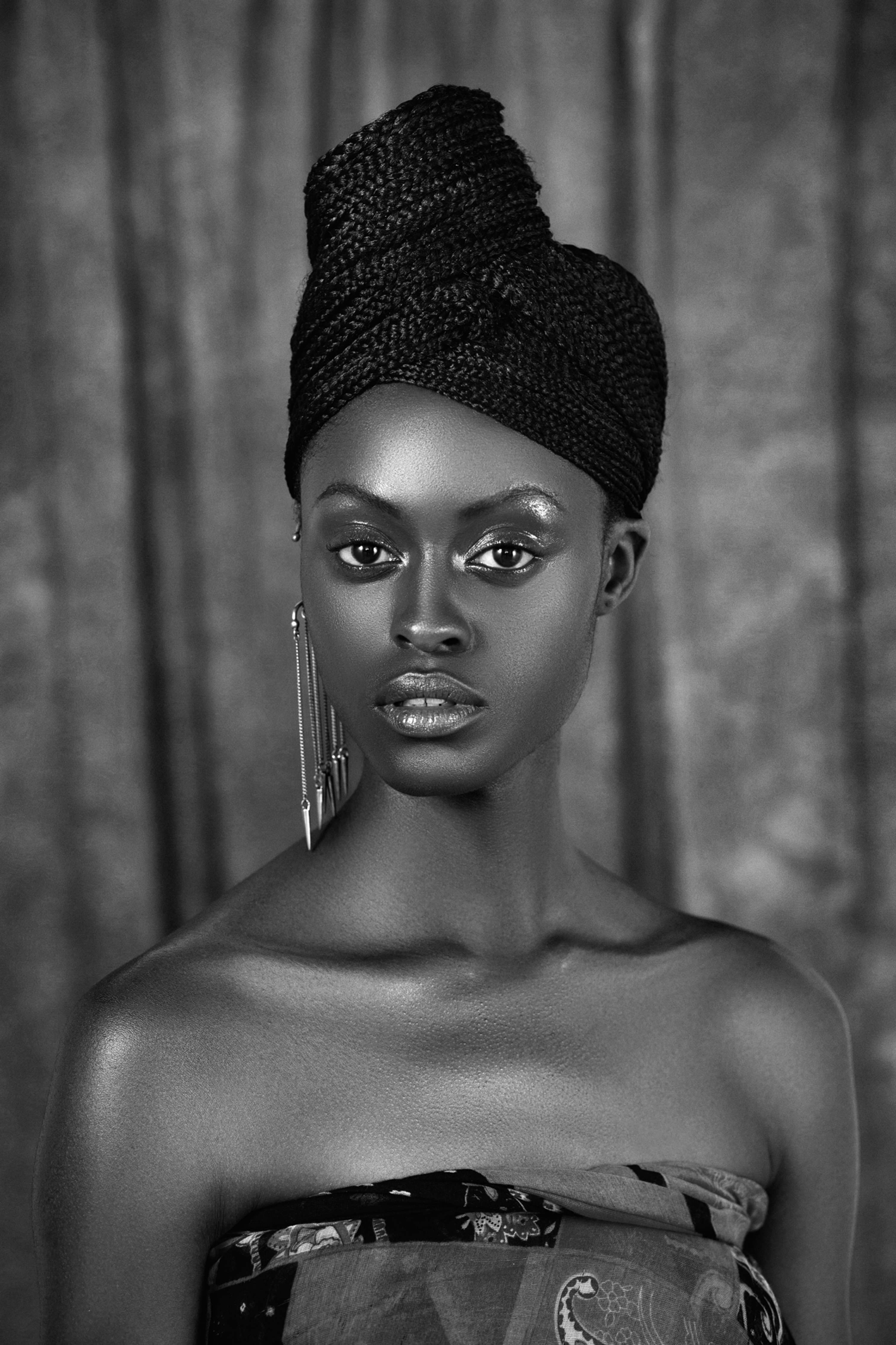 Crowns by asiko artist