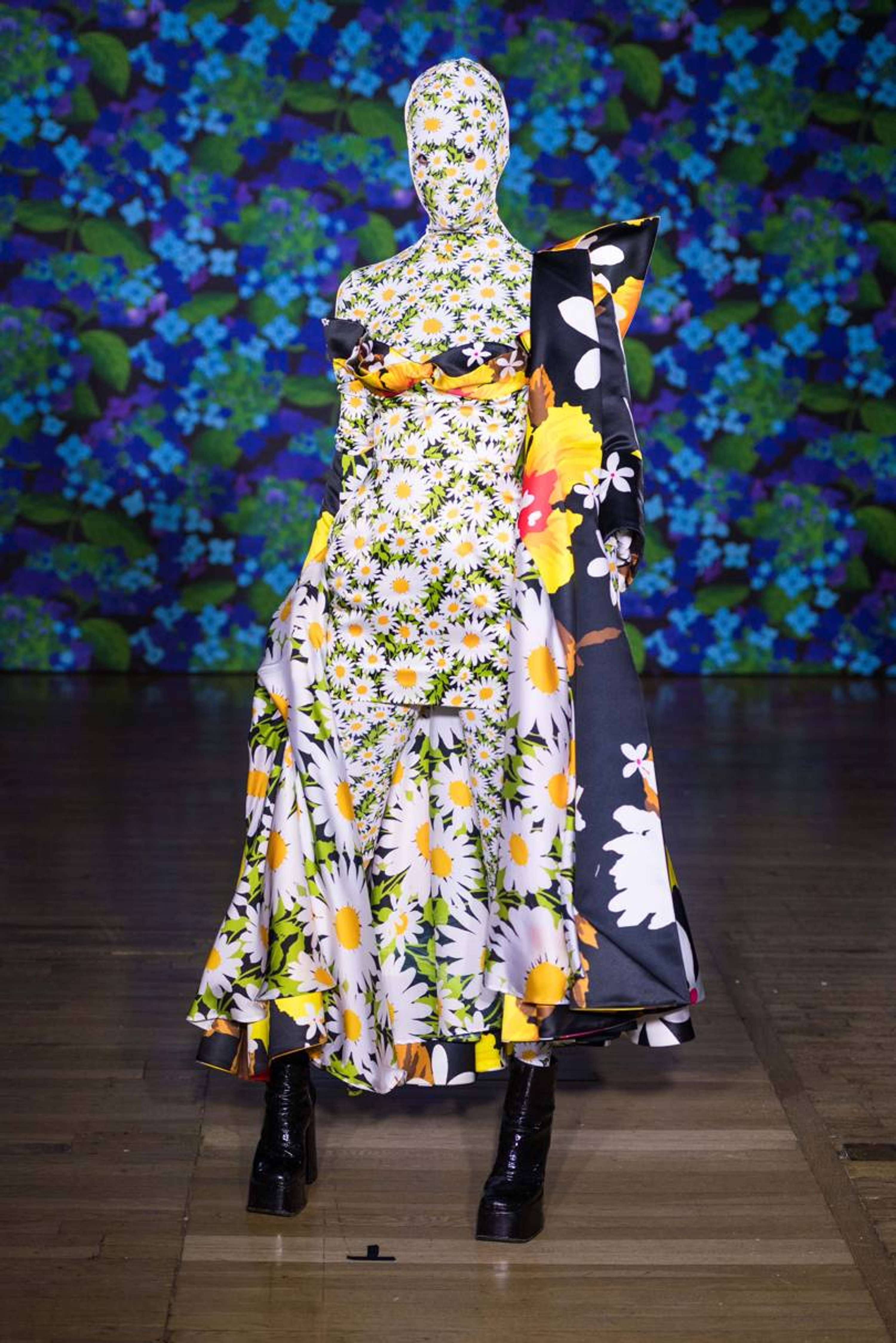 RICHARD QUINN LFW SS18 by Sarah Brown