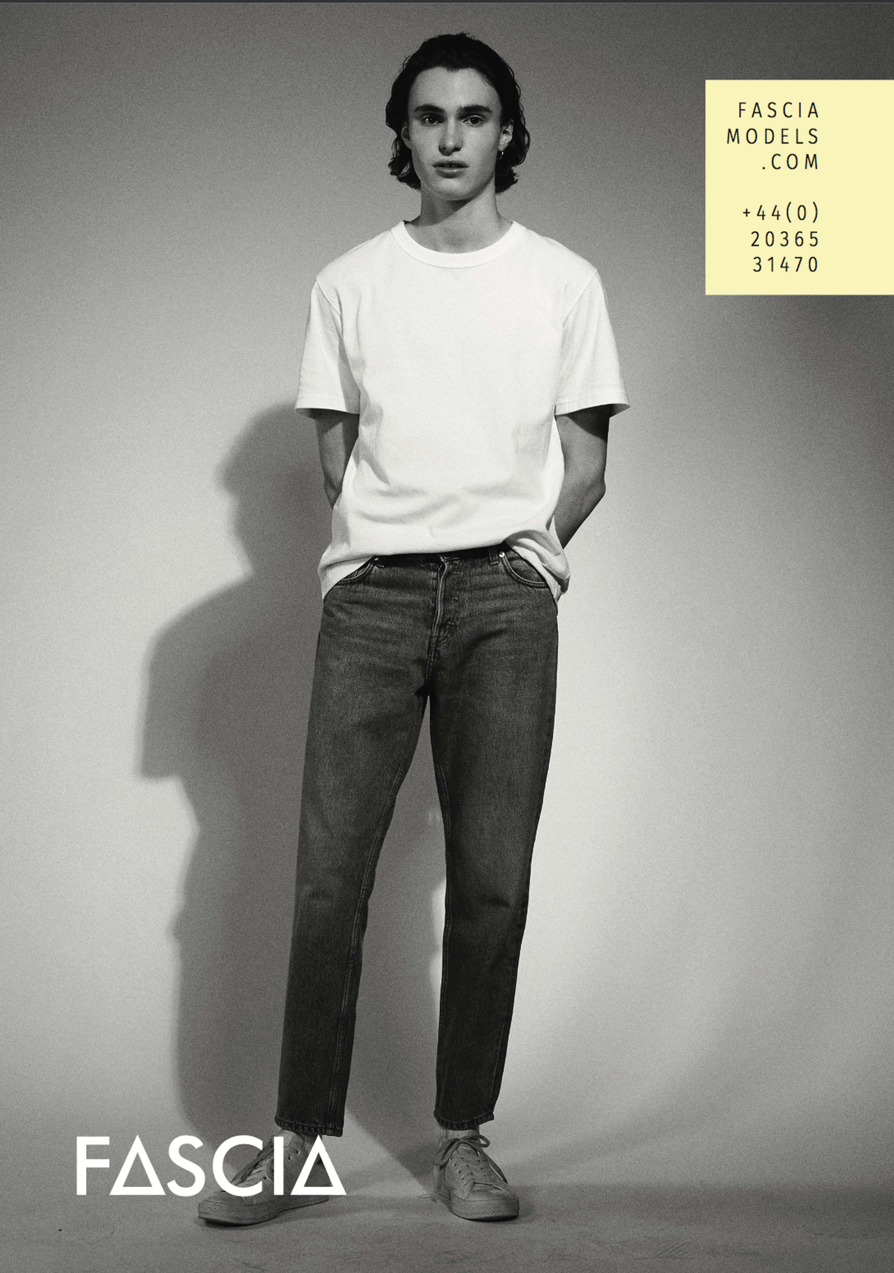 FASCIA MODELS SS20 Showpack by Sarah Brown