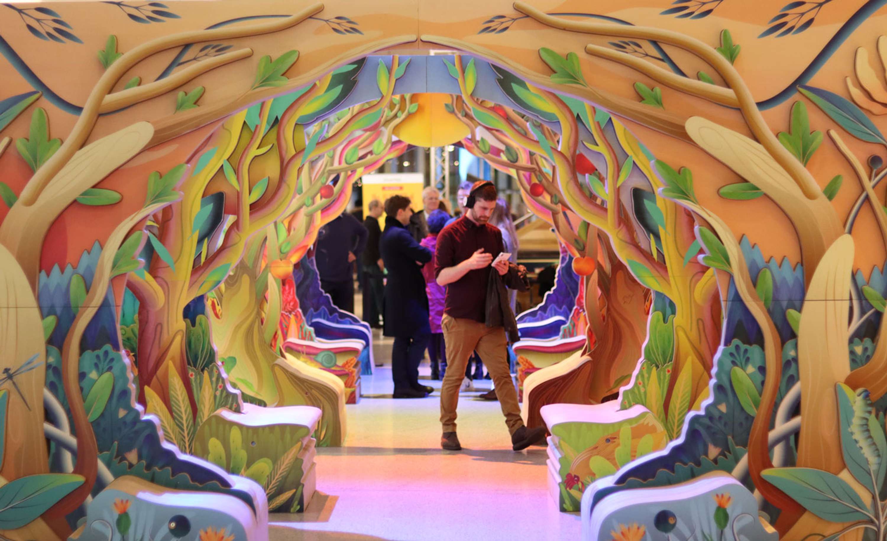 AR Installation for Welsh National Opera by Xavier Segers