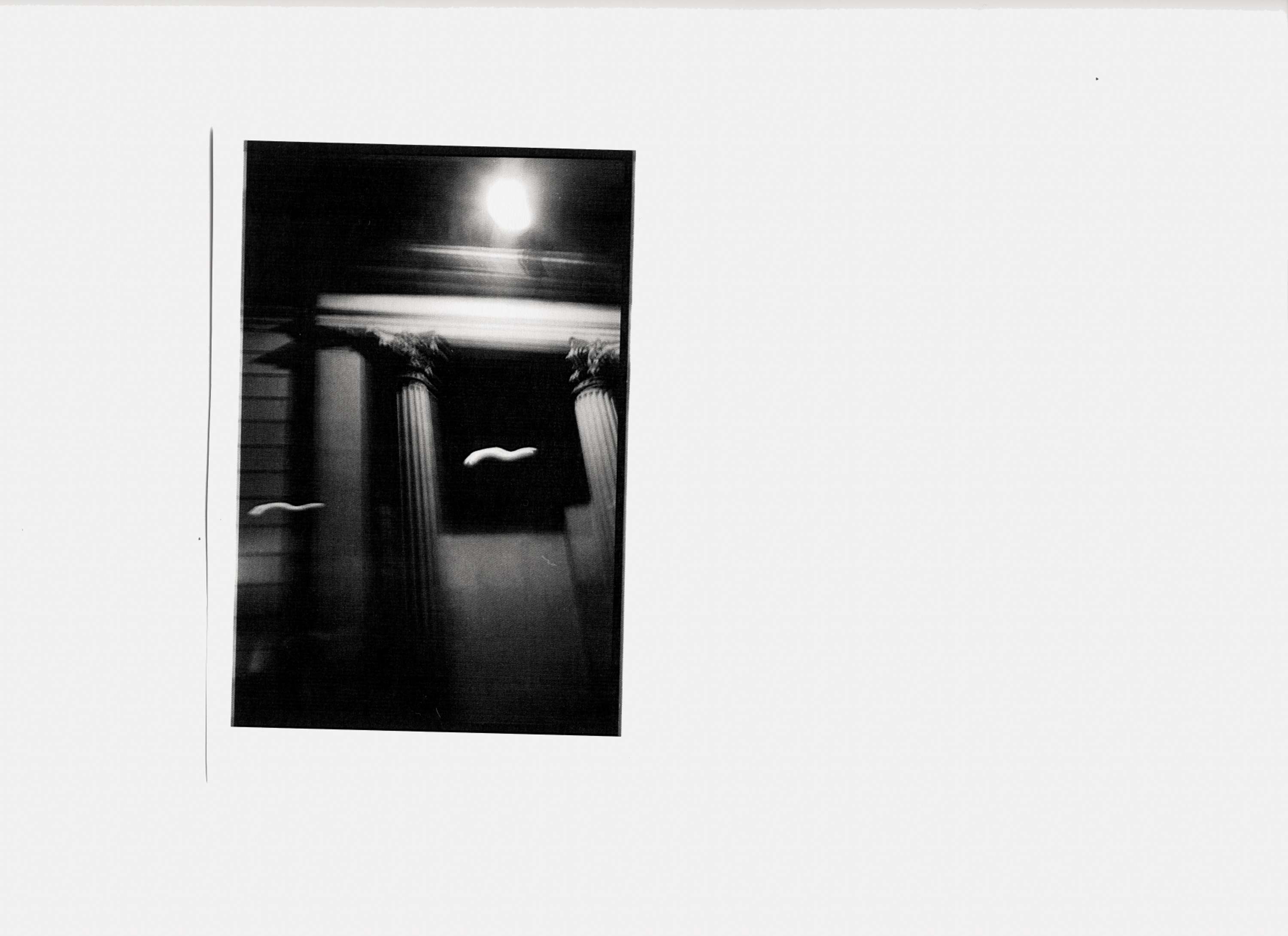 I don't want to know why a plane flies by Unai Mateo