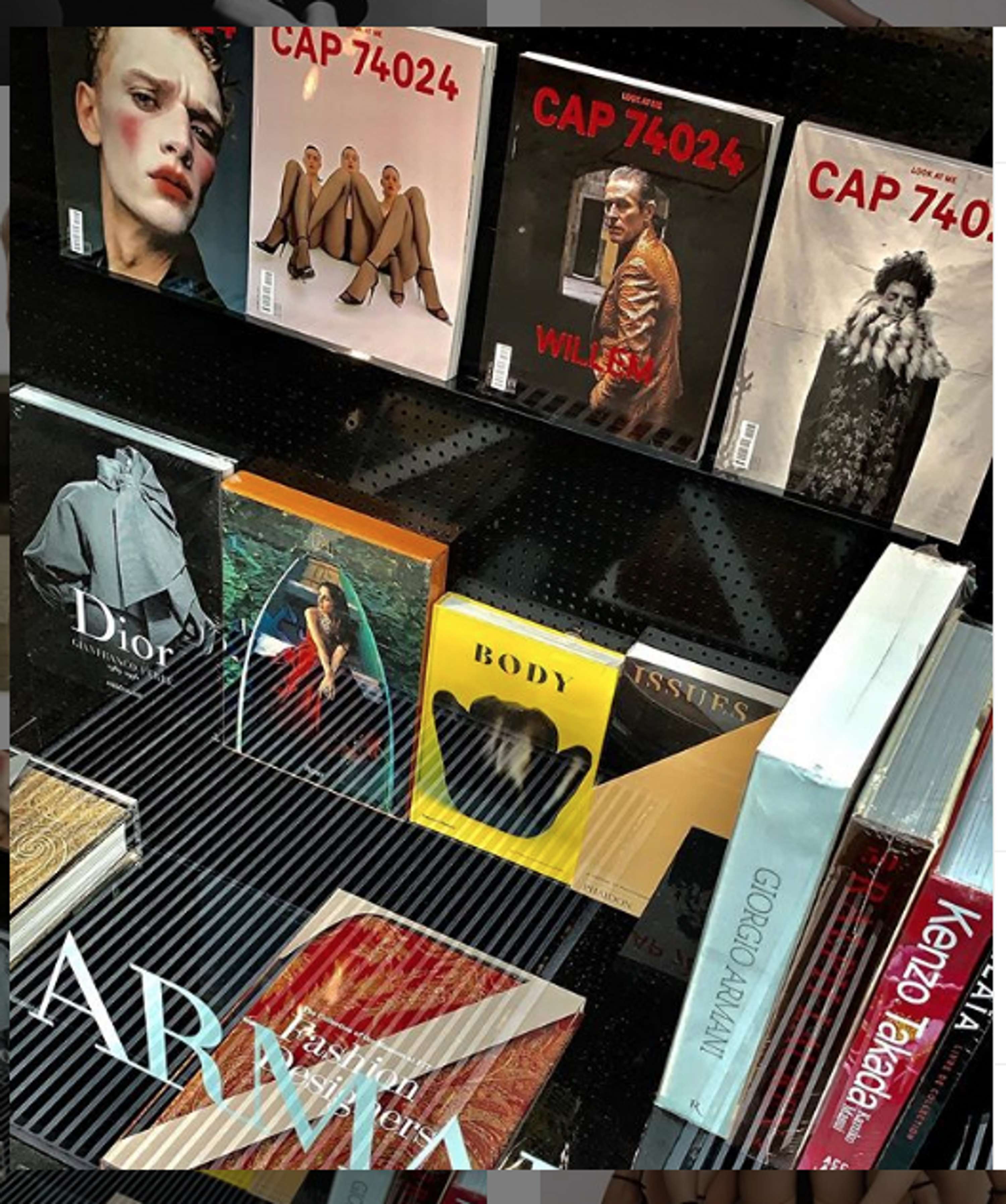 CAP 74024 - The Statement Issue by Amelie Sophia Rehm