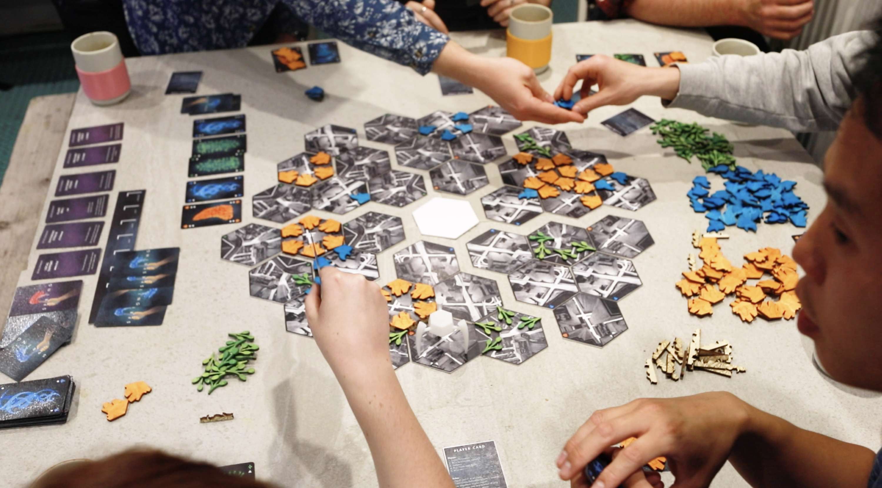Spring – A board game by Ivan Maslarov