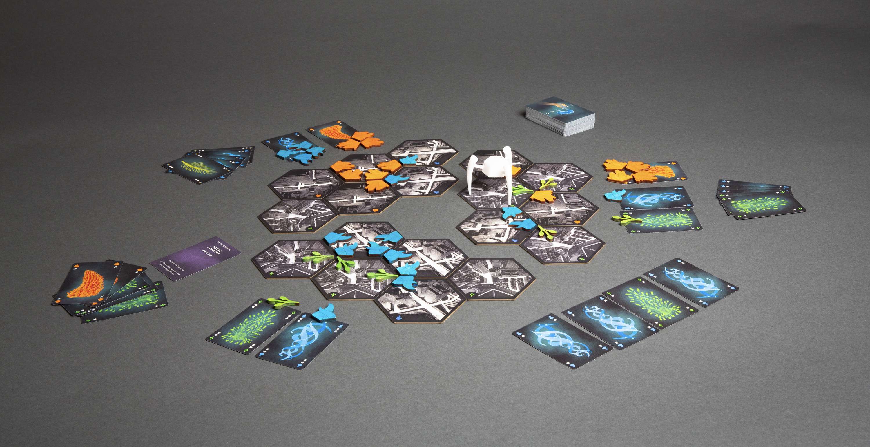Spring – A board game by Ivan Maslarov