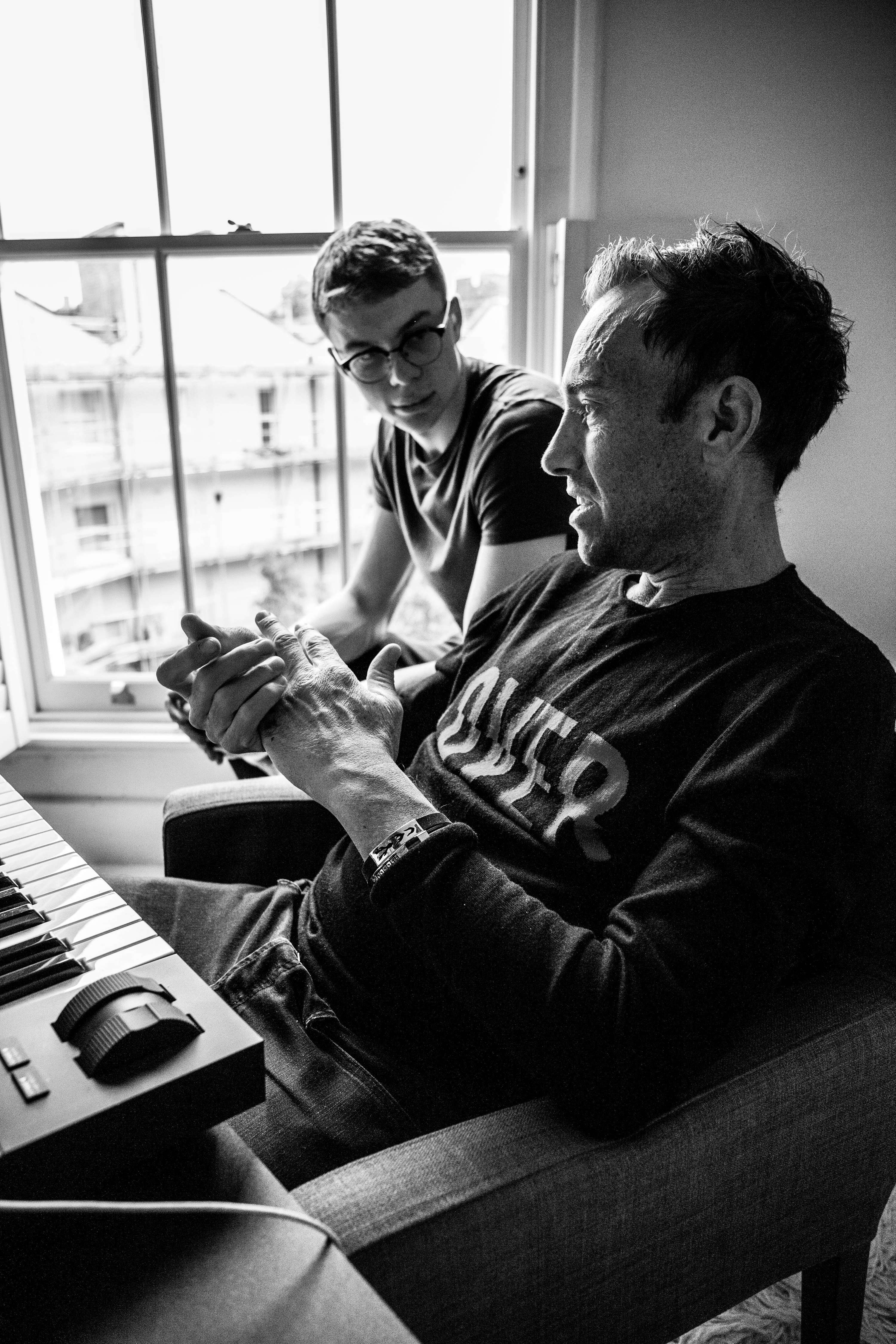 Unsigned artist narrative project with Apple by Stan Reader