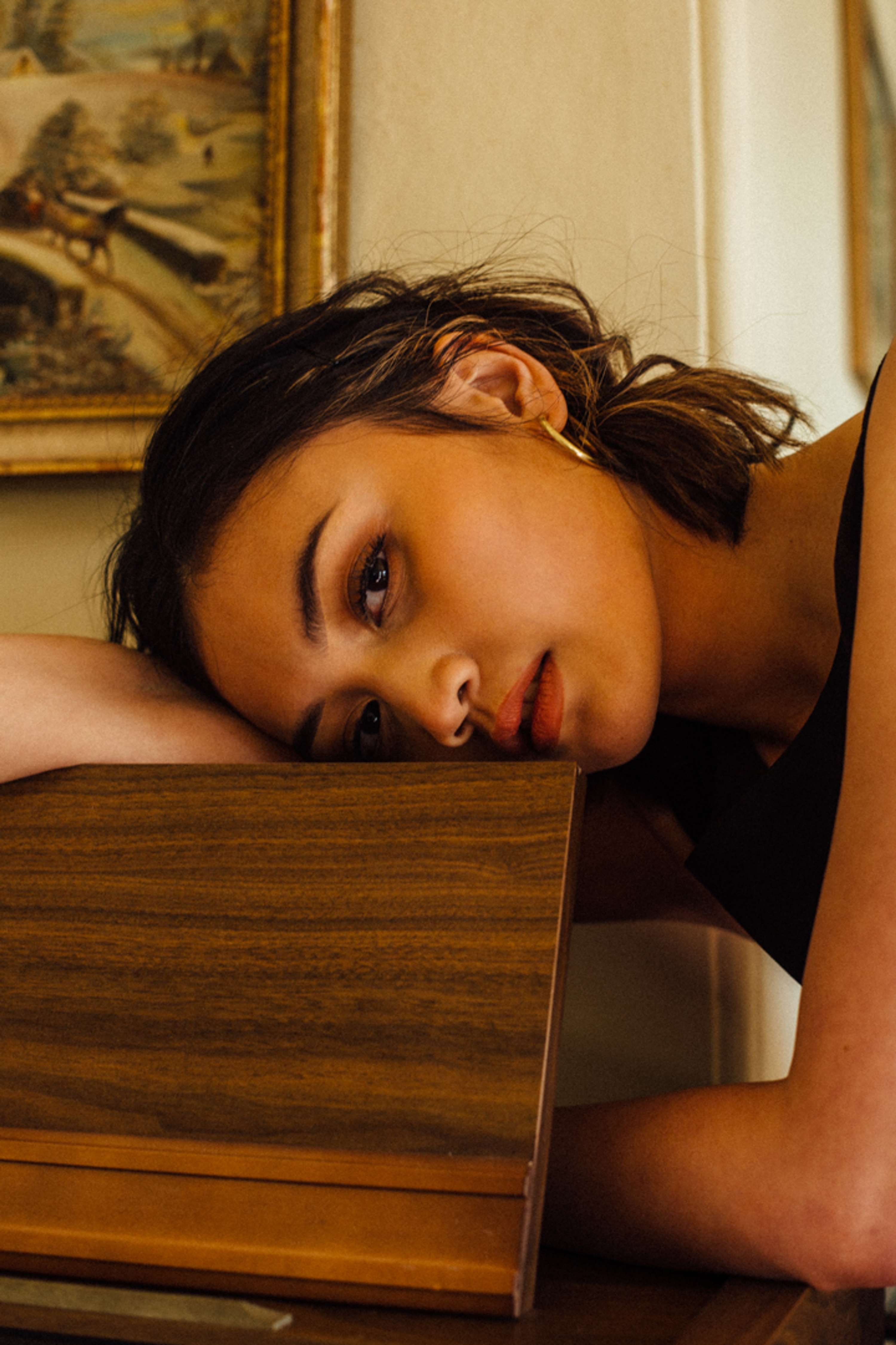 Isabel Knowles by Jade Berry