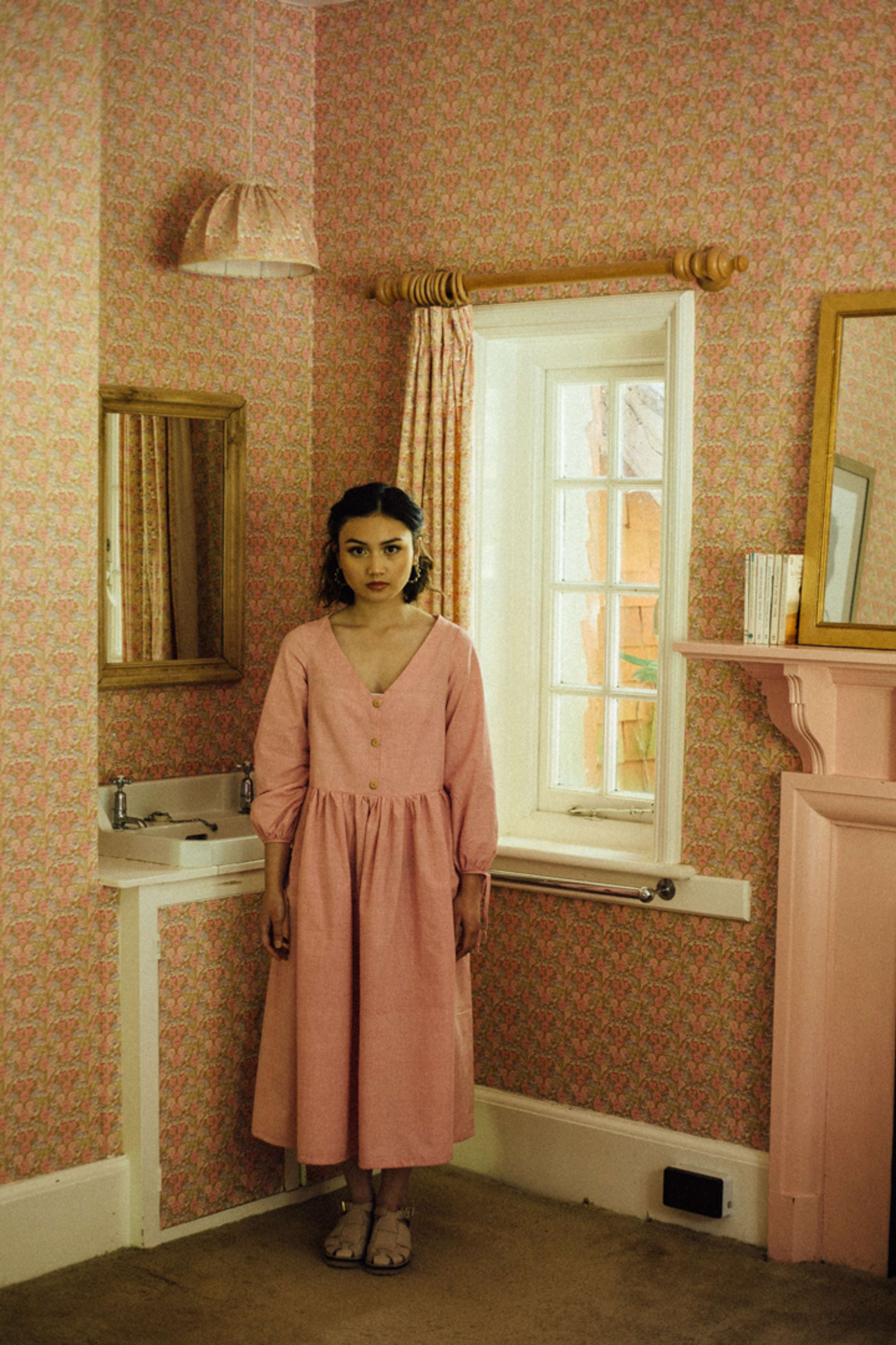 Isabel Knowles by Jade Berry