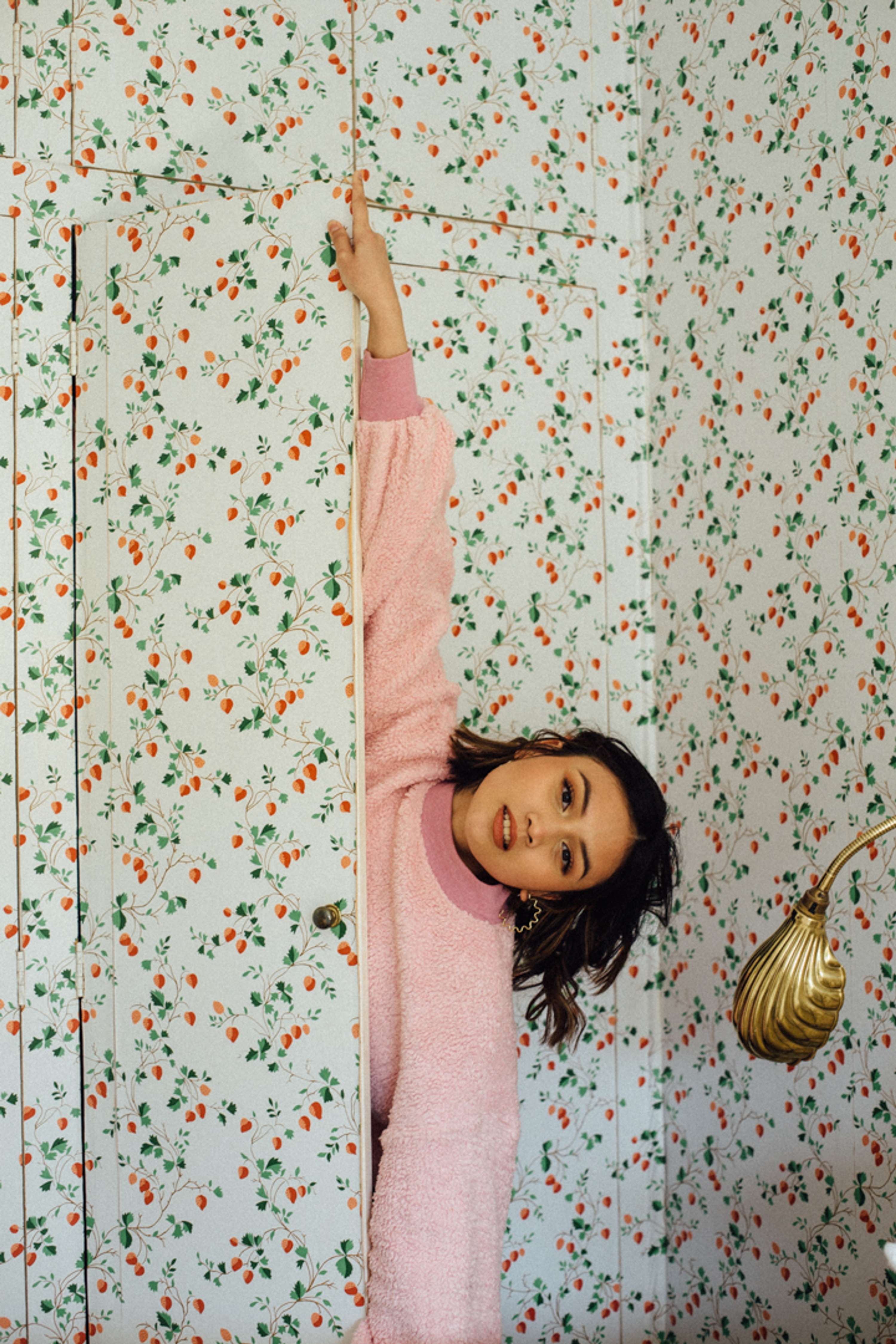 Isabel Knowles by Jade Berry