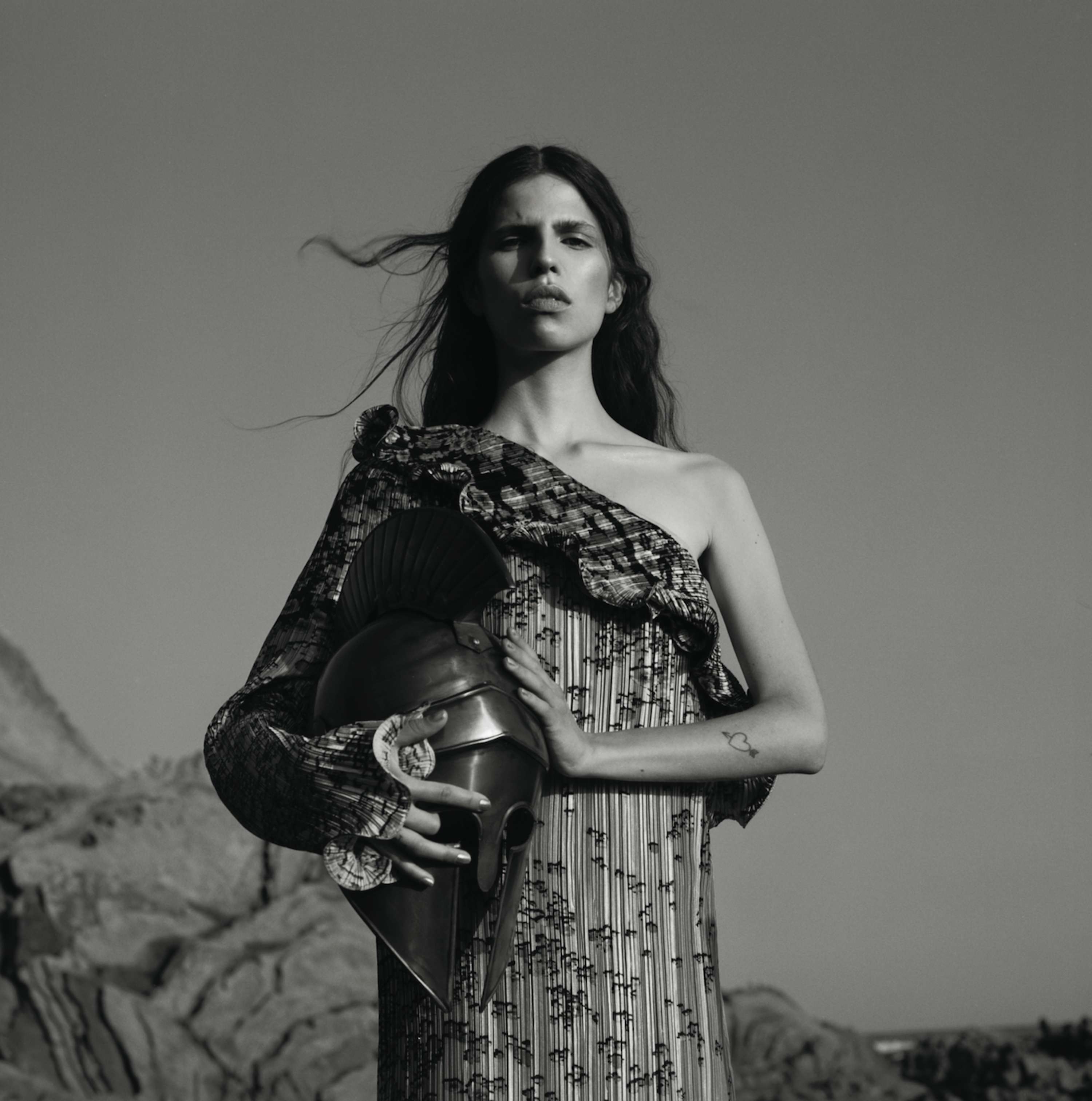 Numero Editorial by Miro Raynov