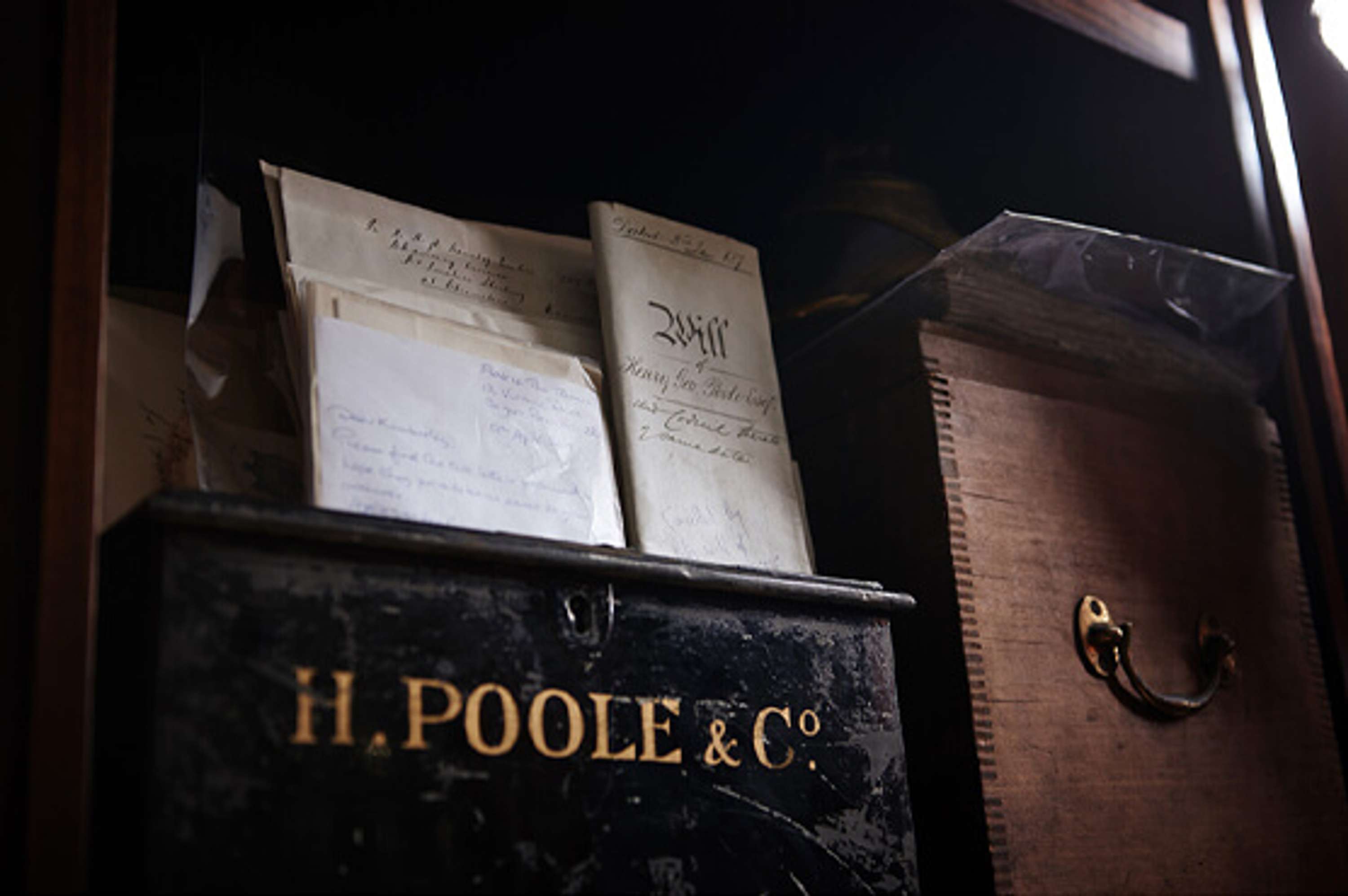 Henry Poole & Co ecommerce website by Deep