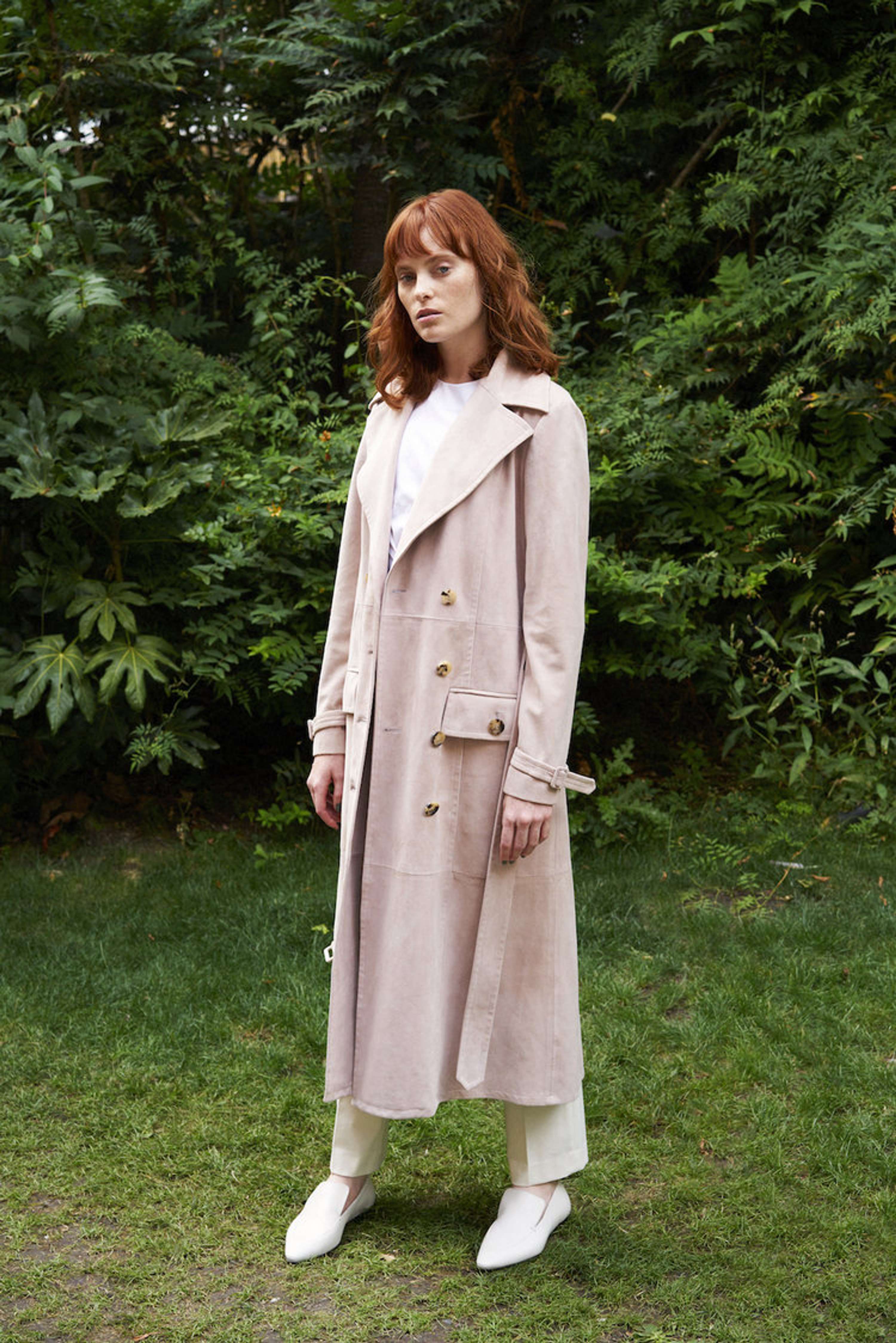 DAKS SS19 LOOKBOOK by Victoria Watkins