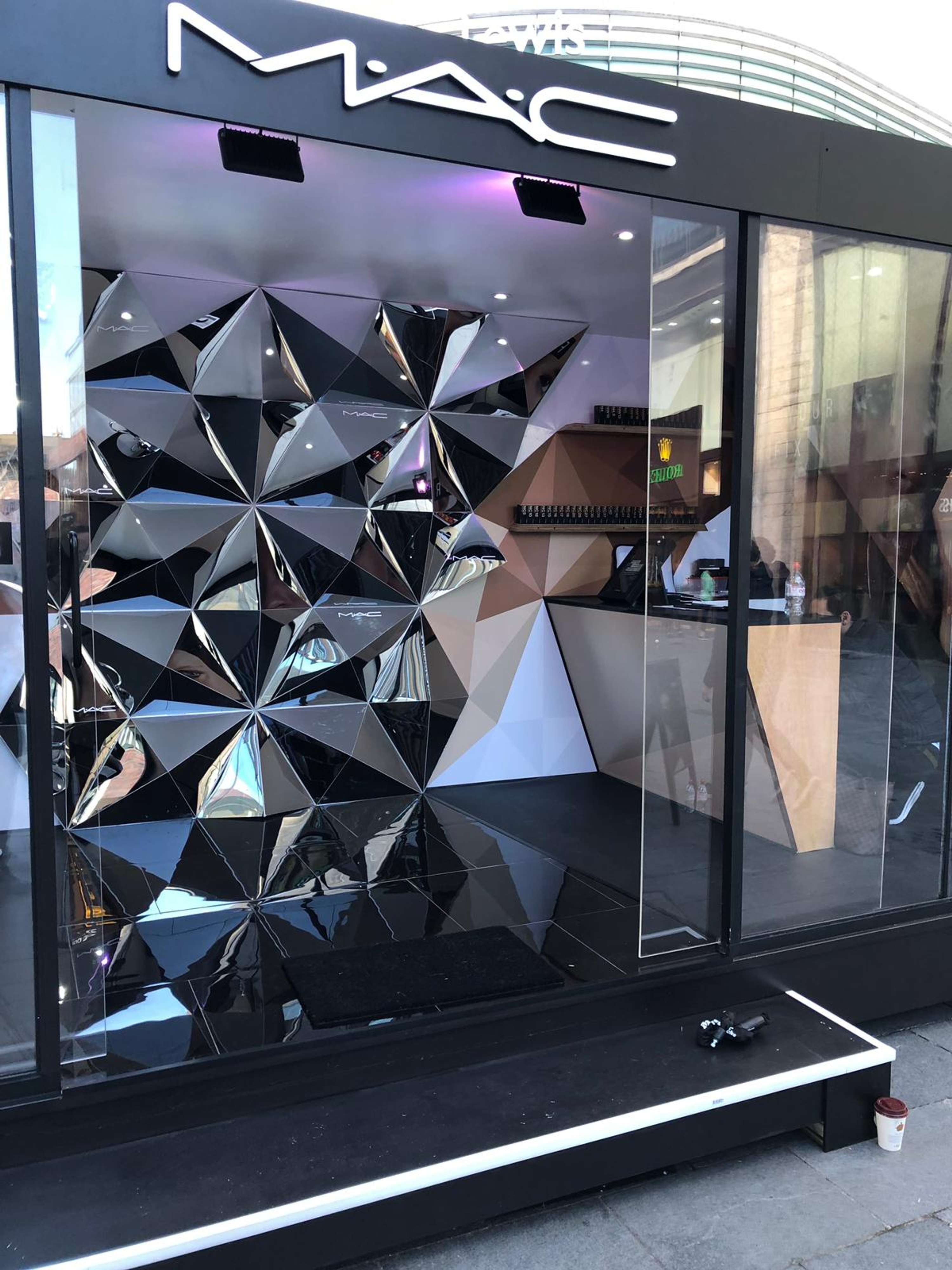 M.A.C Get Your Fix Pop-up by Kyle Ian Dawney