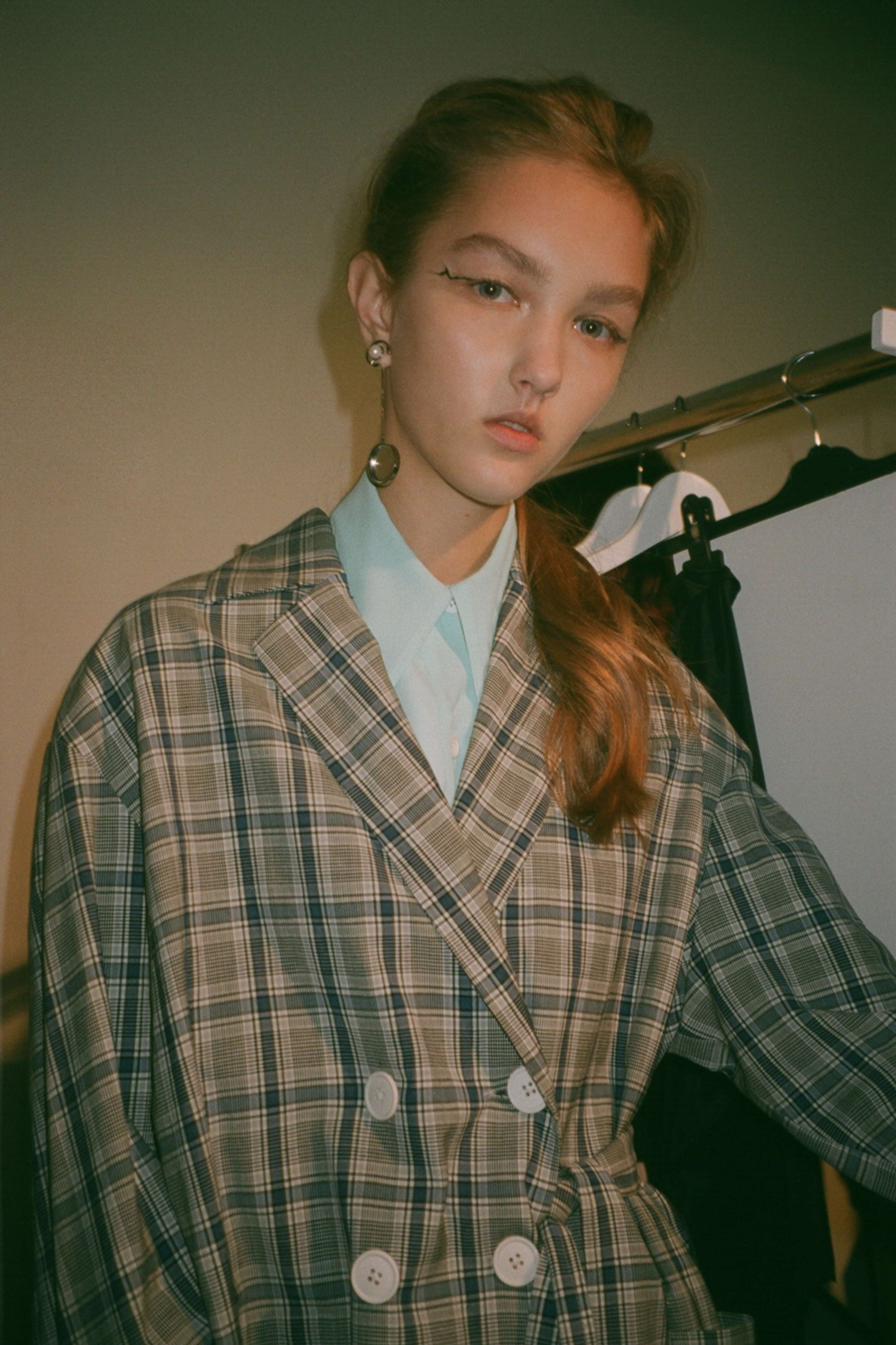 LFW - EUDON CHOI SS18 by Jung Chang