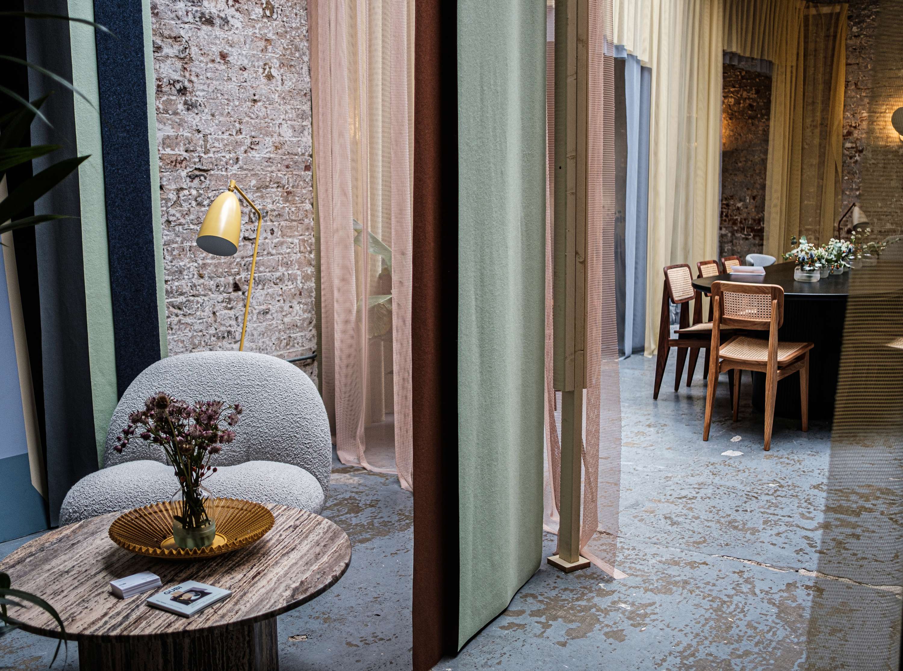 Gubi Pop Up by Adriana Jaroslavsky