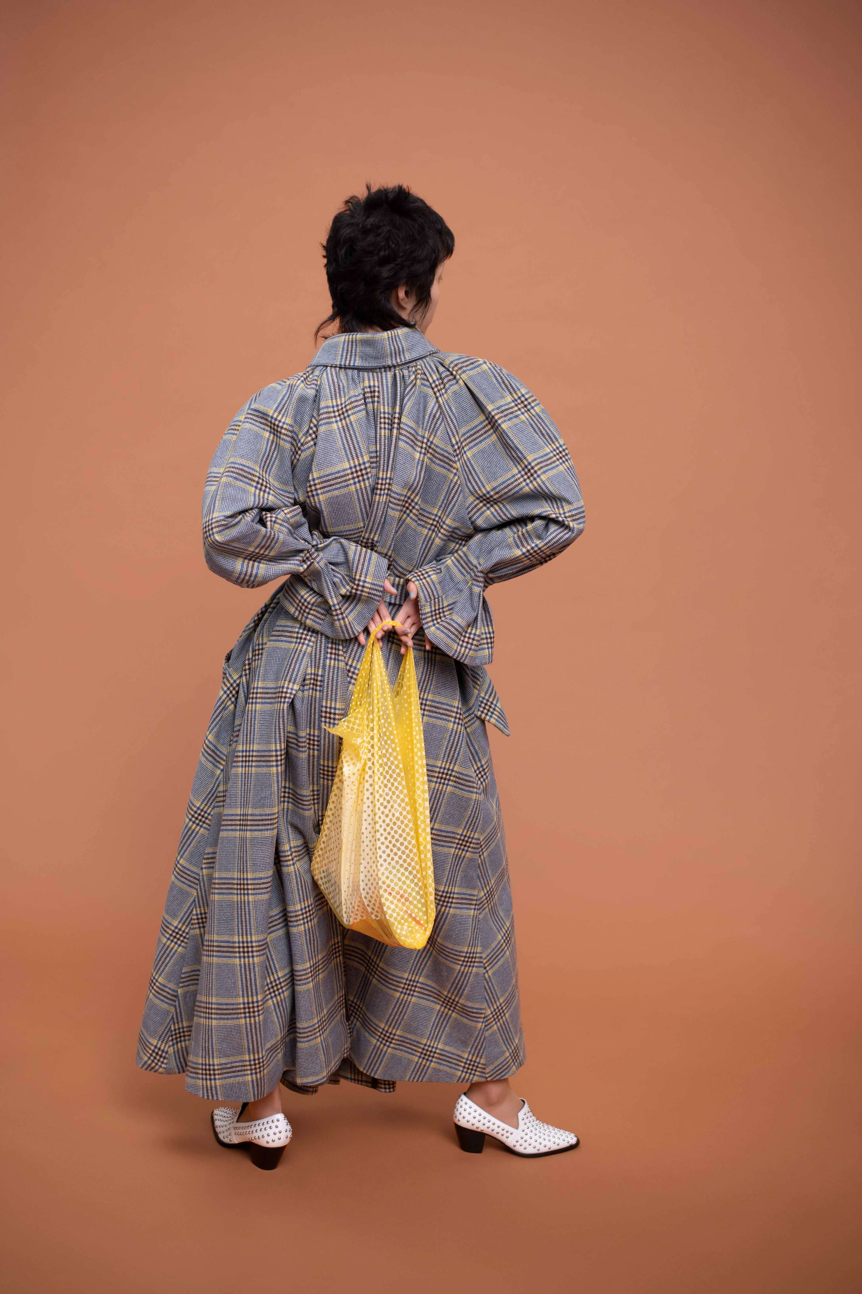 I Am Not Daydreaming for The WOW Magazine by Tess Savina