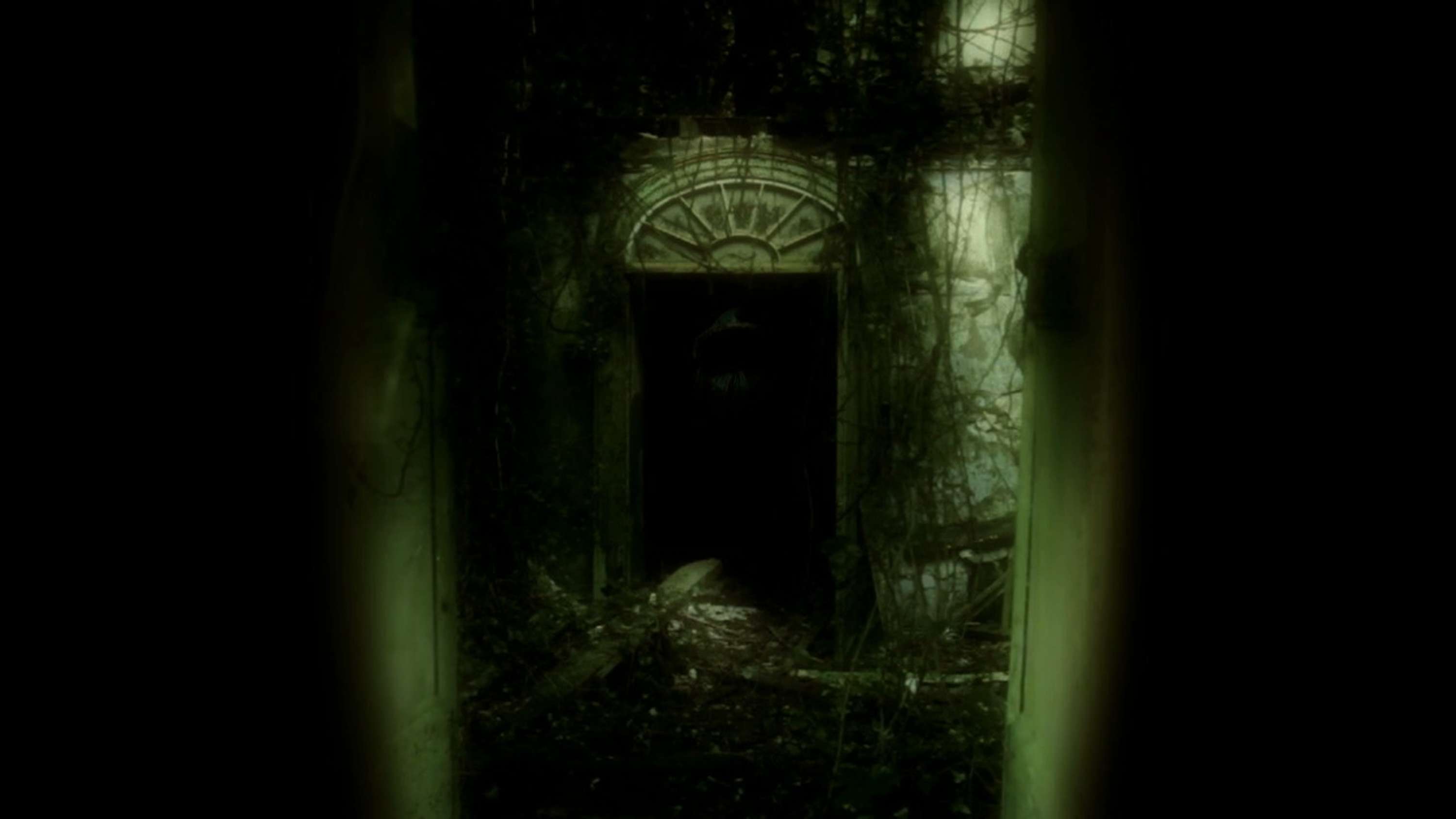 The Deep [ghostly short] by david ian bickley