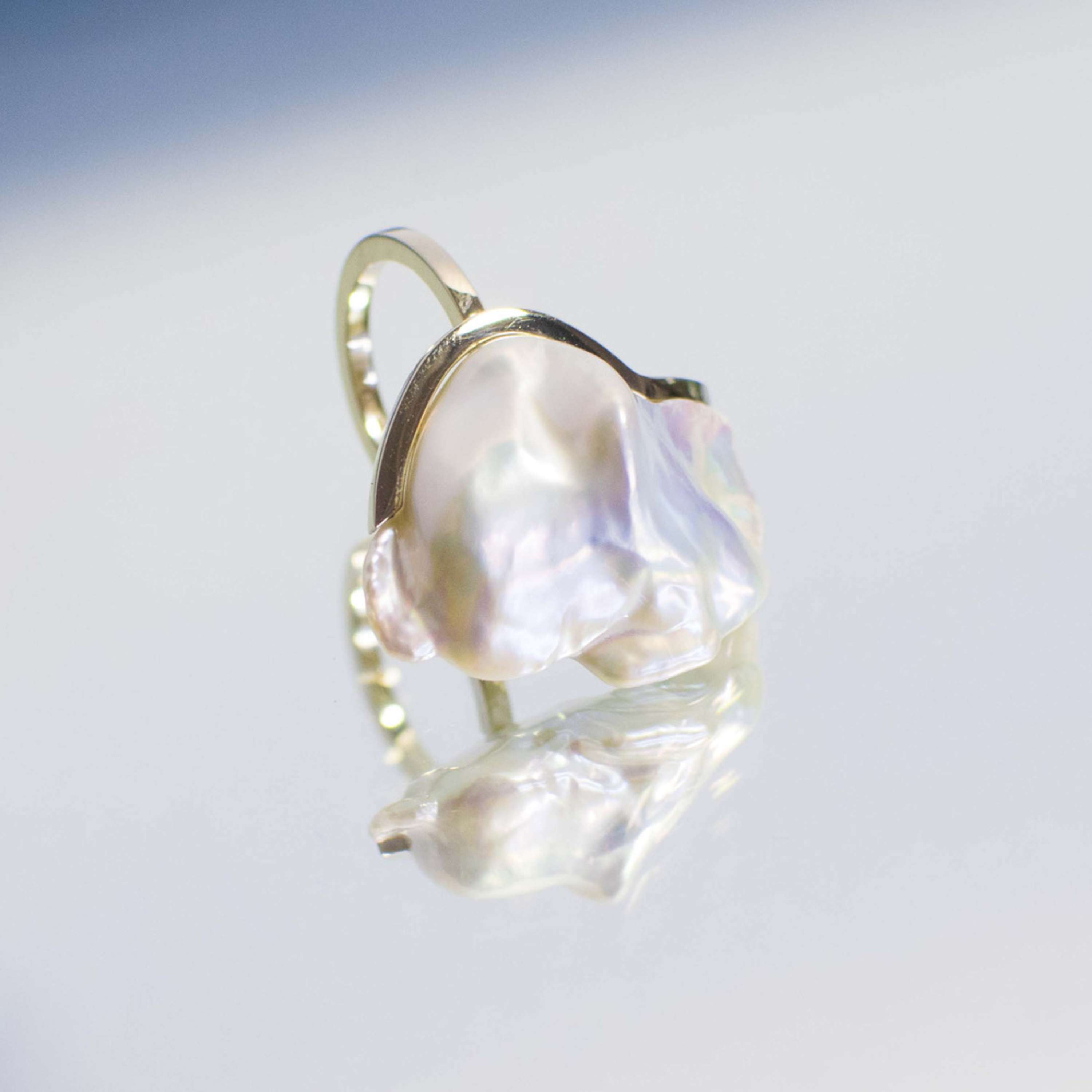 Objet d'Emotion by Ella Hagi