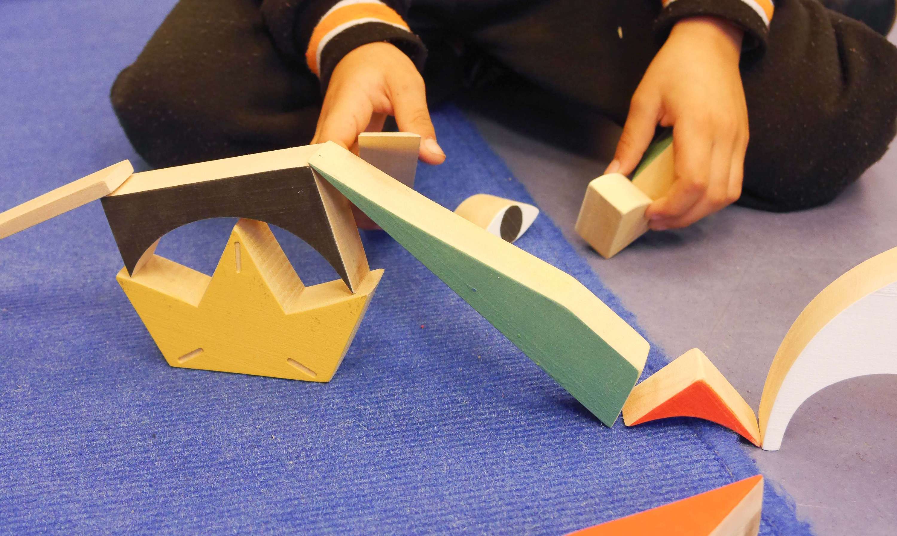 Joy - Playing blocks for blind by Lianne Siemensma