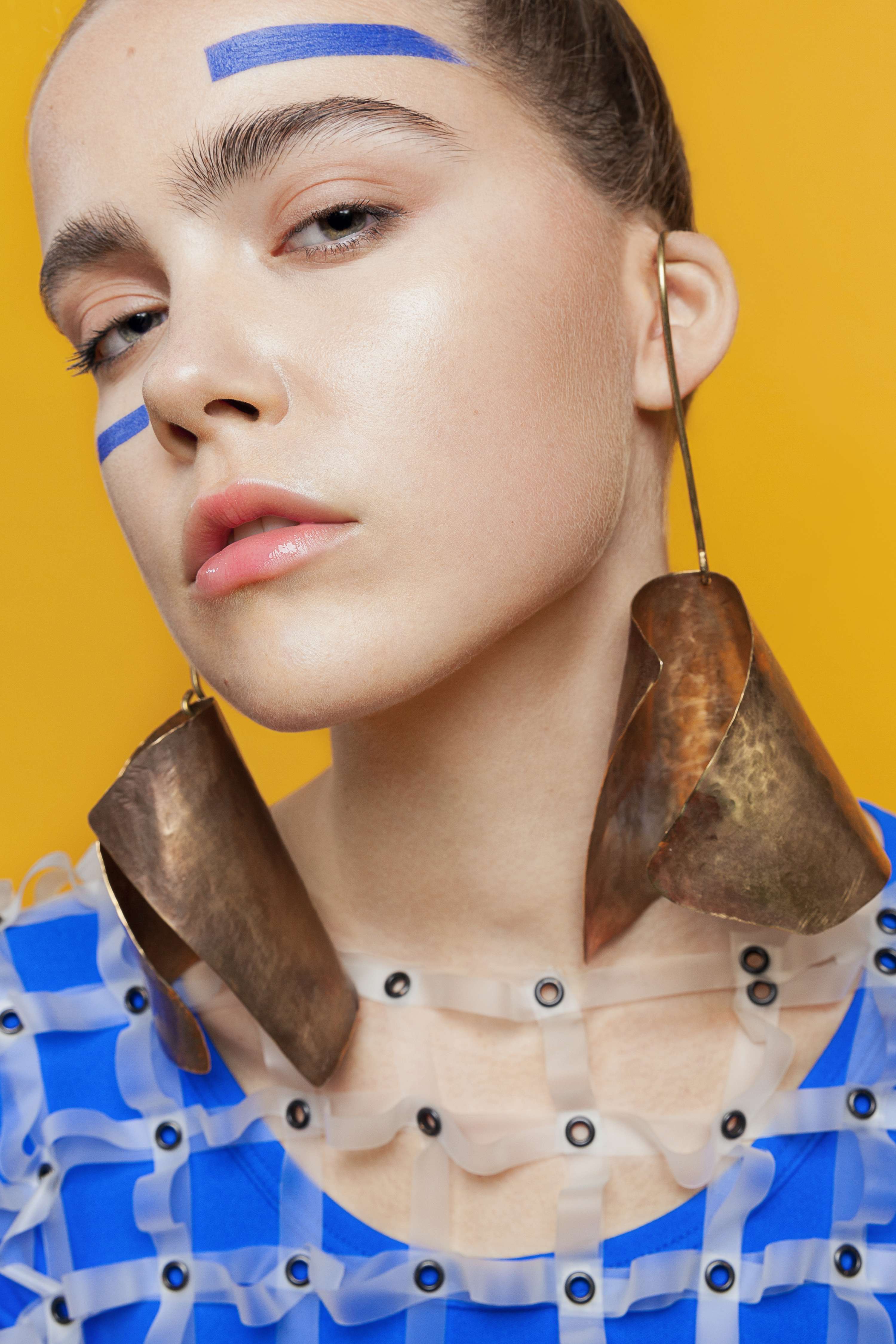 Feroce Magazine: Unfolding Expressions by Louise Lerego