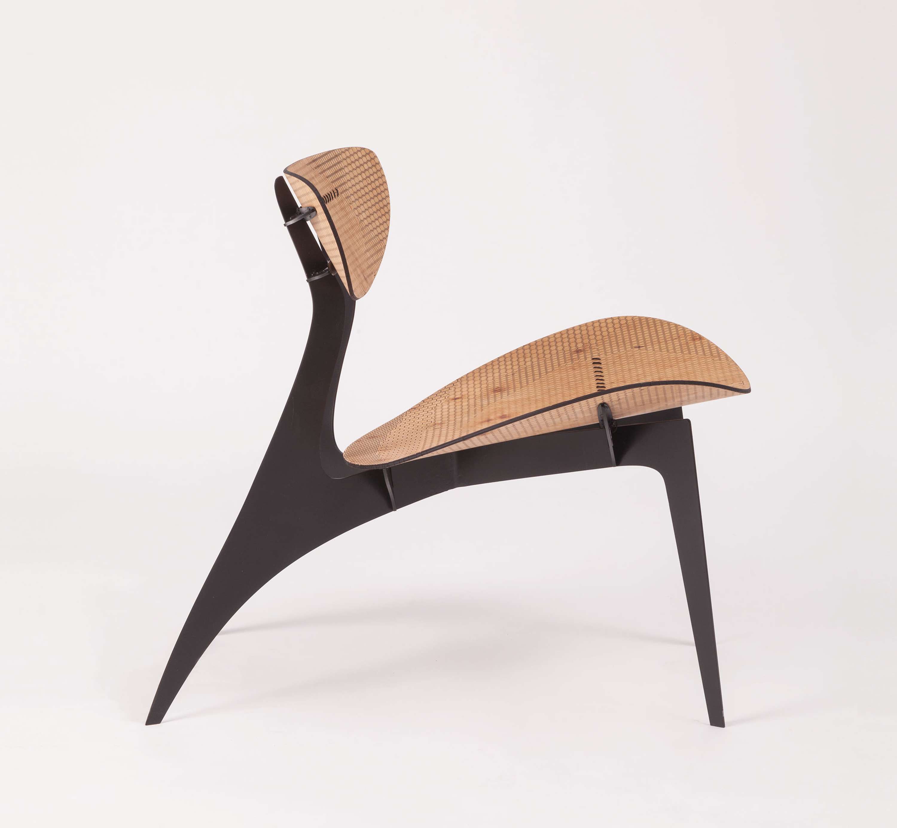 RUSSEL // FLEXIBLE STRUCTURES by Orsi Szollosi