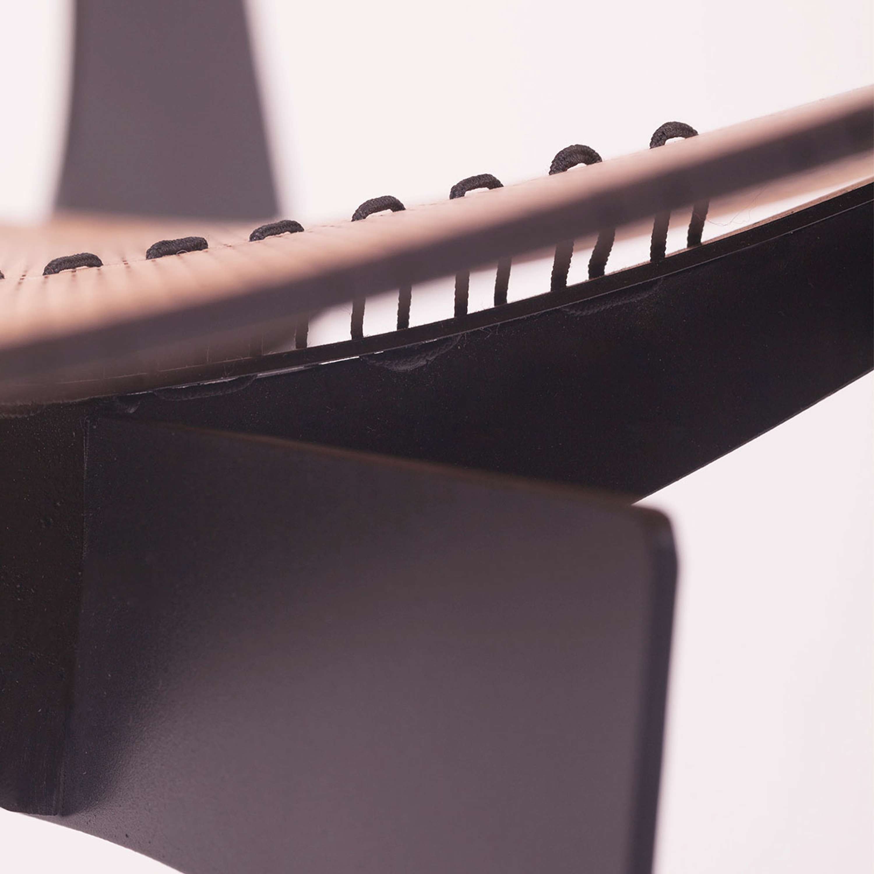 RUSSEL // FLEXIBLE STRUCTURES by Orsi Szollosi