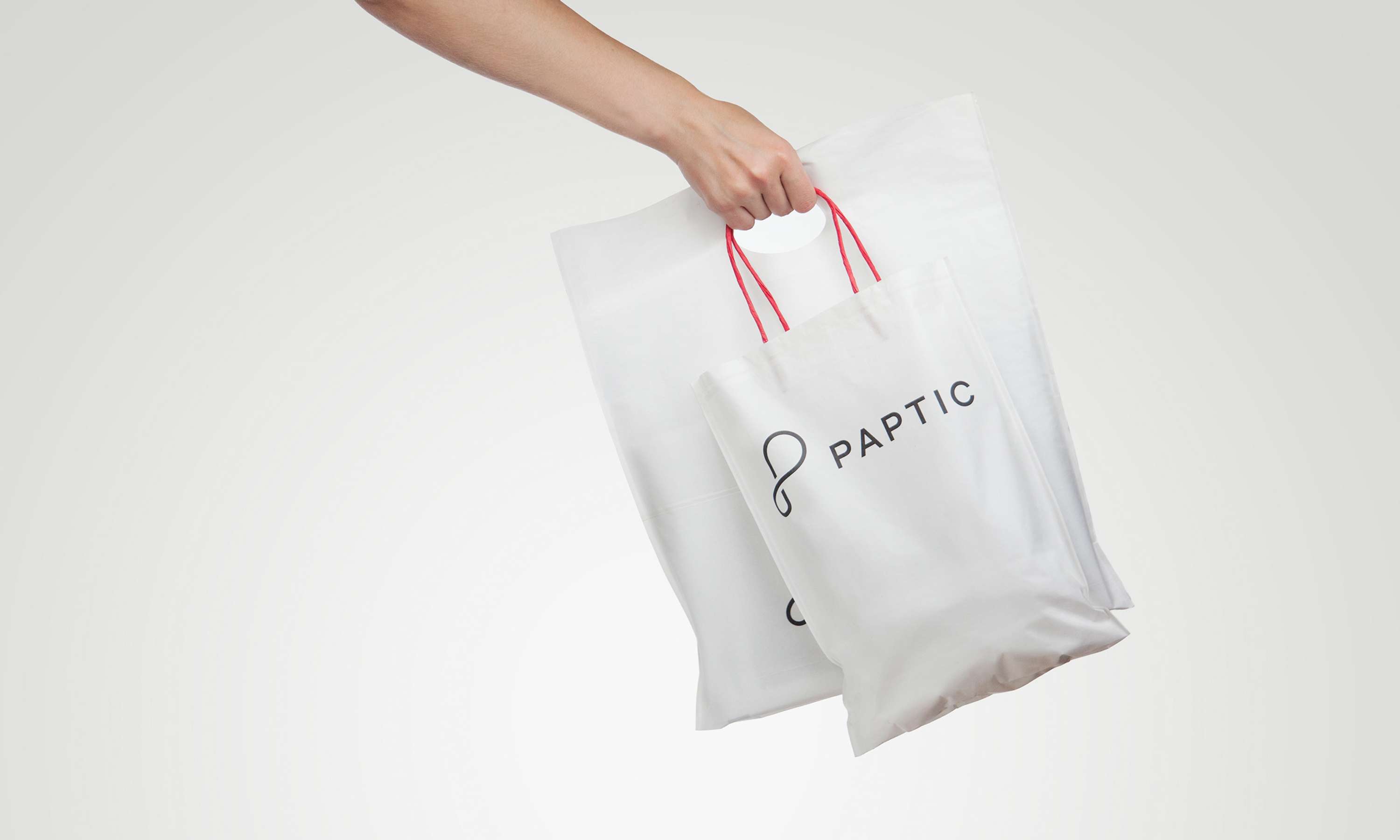 A new material technology brand for PAPTIC®, to replace plastics by Proxy