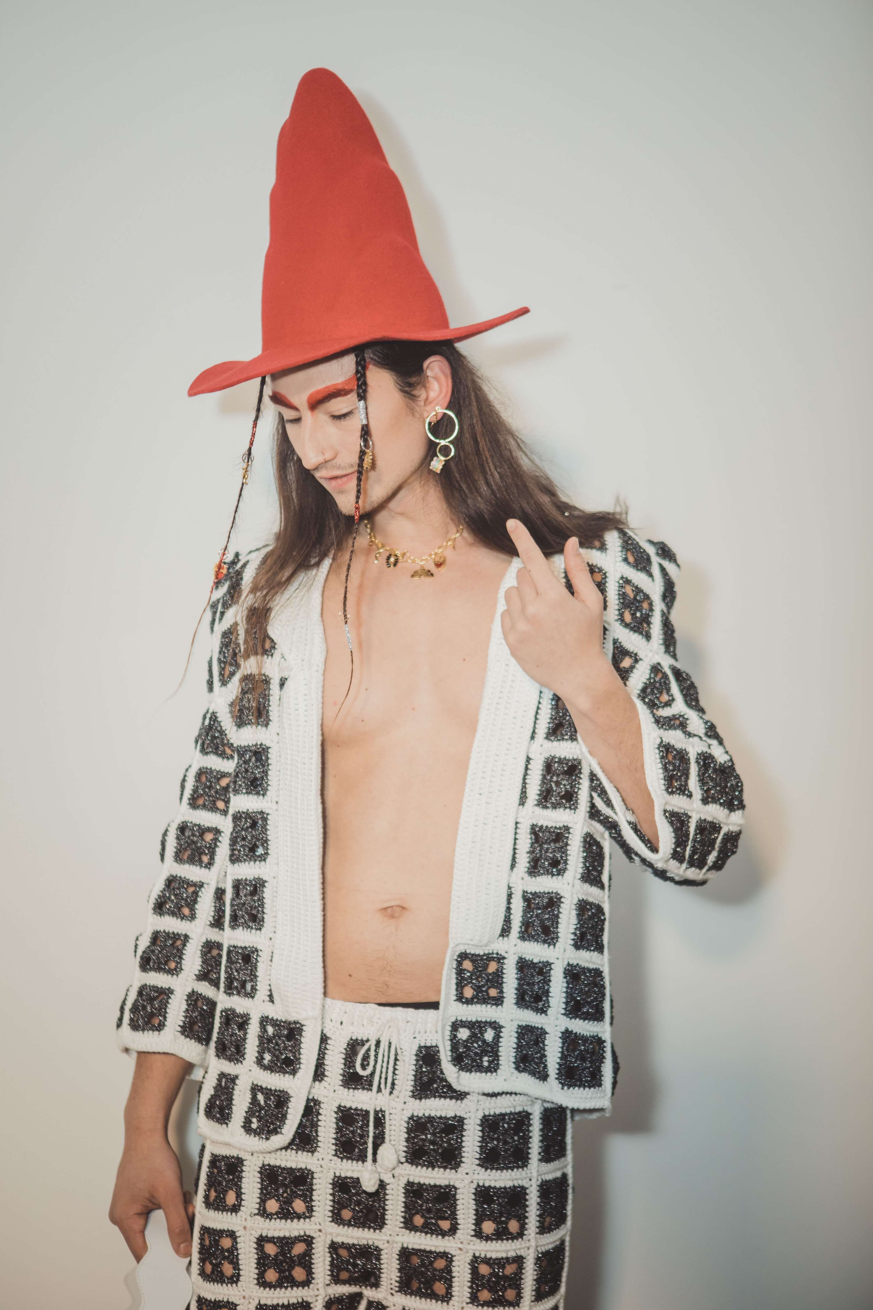 MILO MAX x ON| OFF by Kloe Clouden