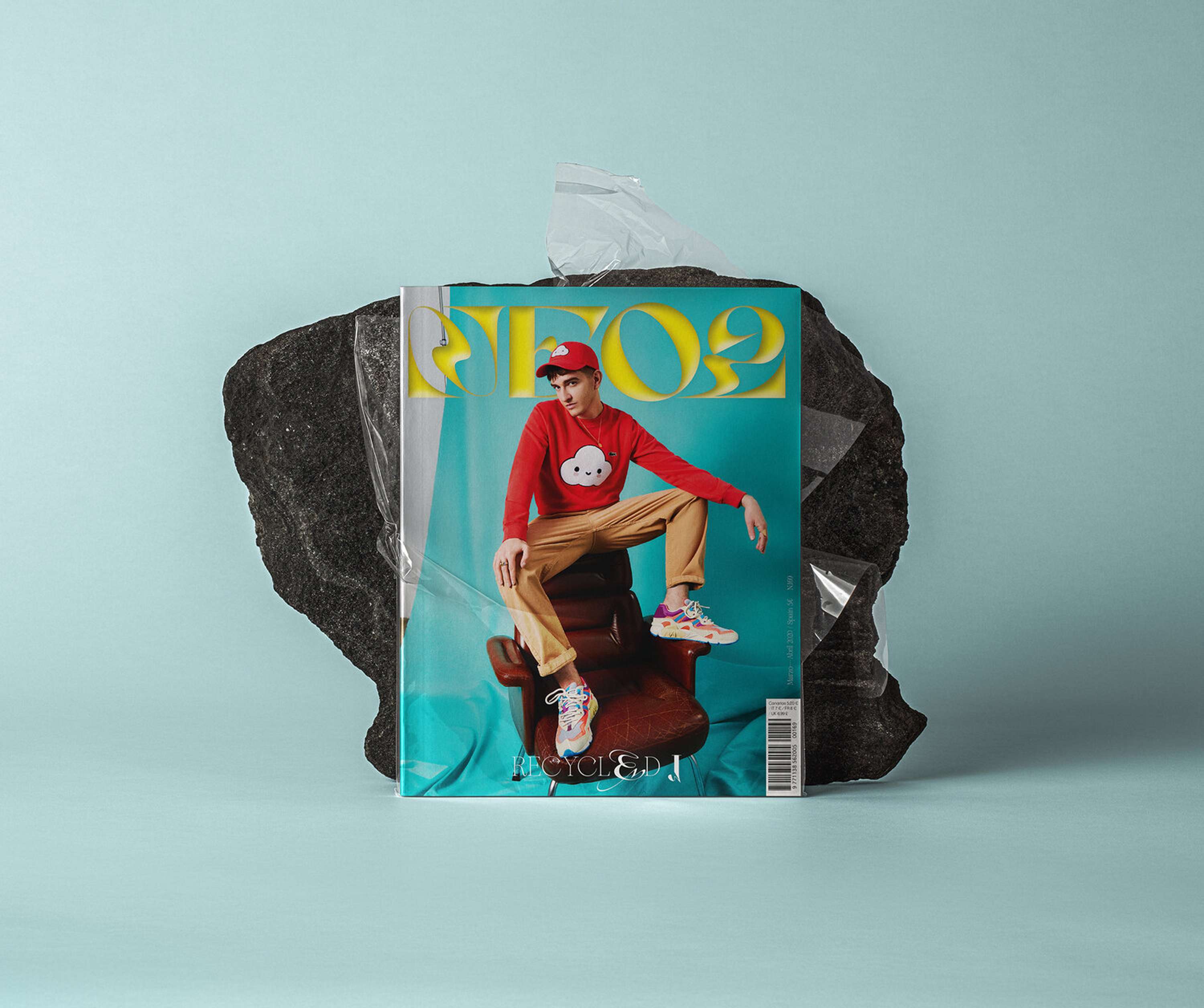 NEO2 brand  + printed magazine by Yarza Twins
