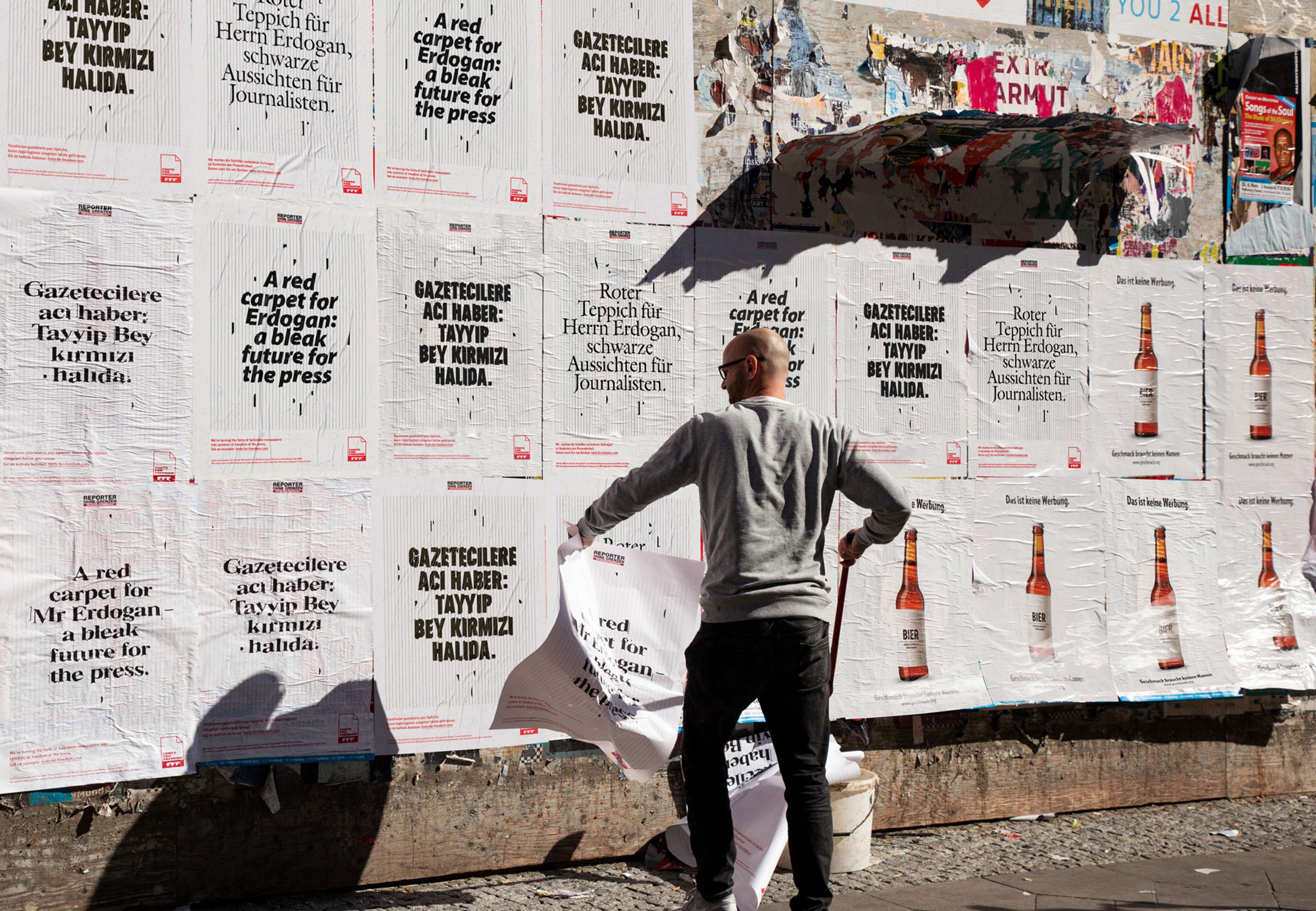 Reporters without Borders – Fonts for Freedom by Mojca Sfeir