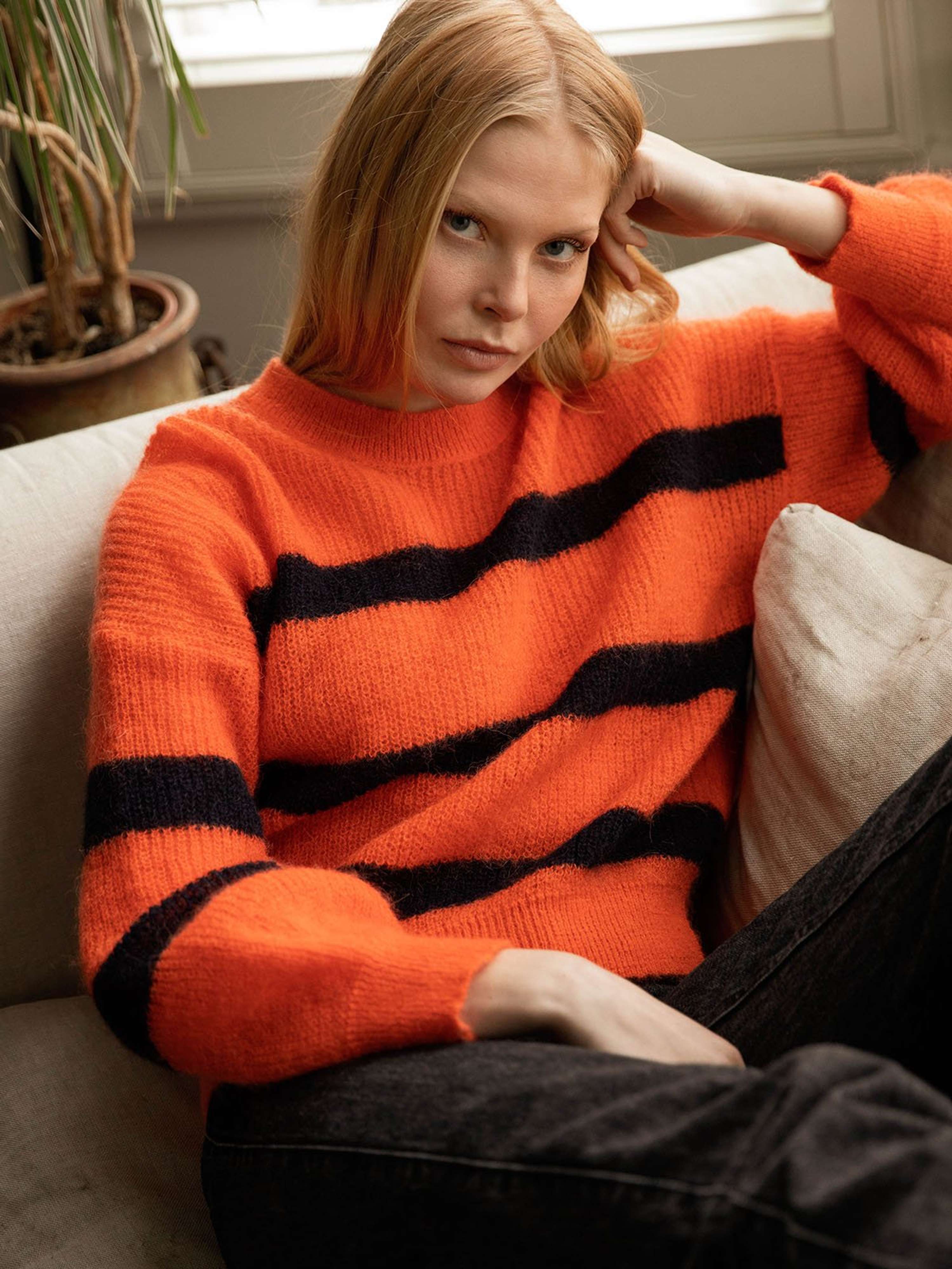 IRIS SS20 by Laura Searle