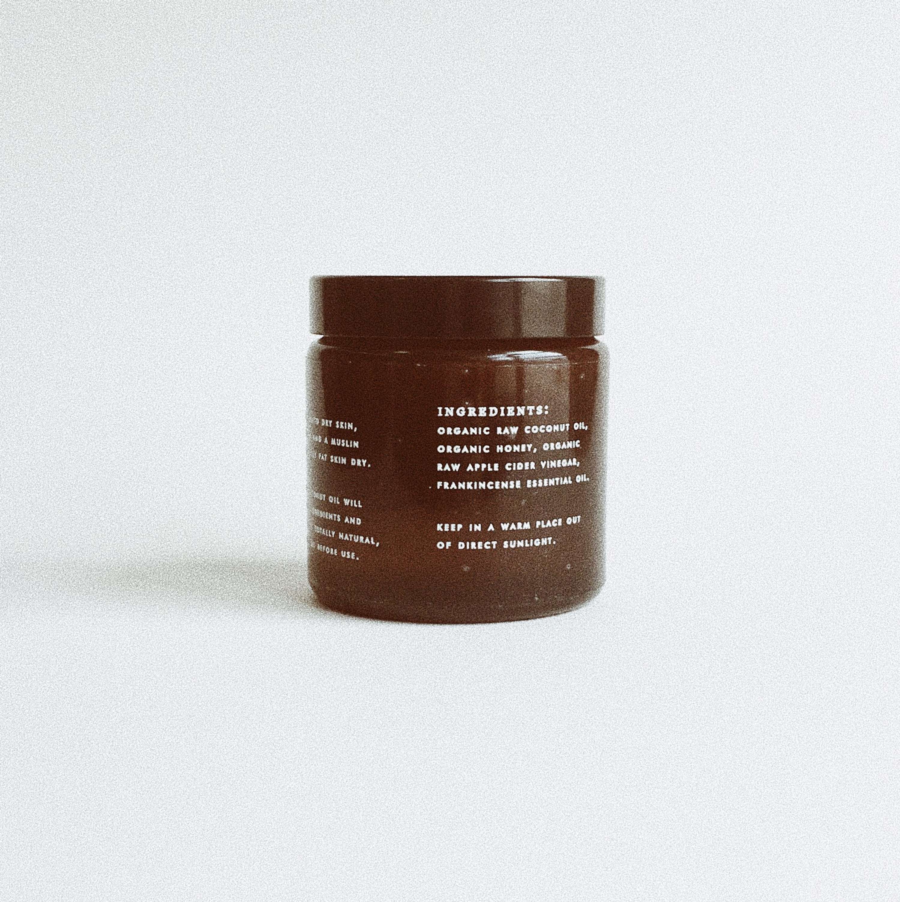 Tuk'r Skincare by Hannah Tomlinson