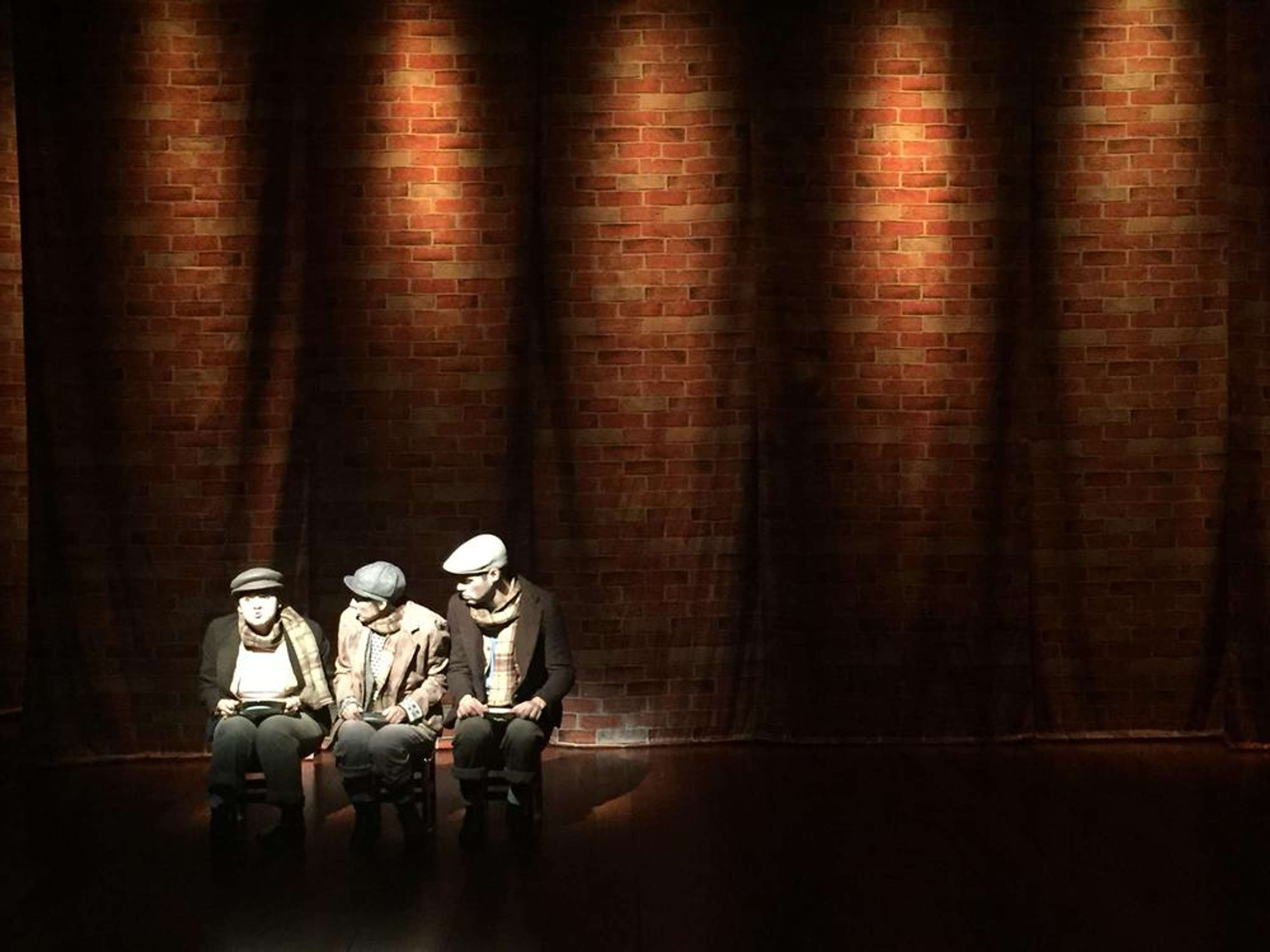 OLIVER TWIST by Julia Armentano