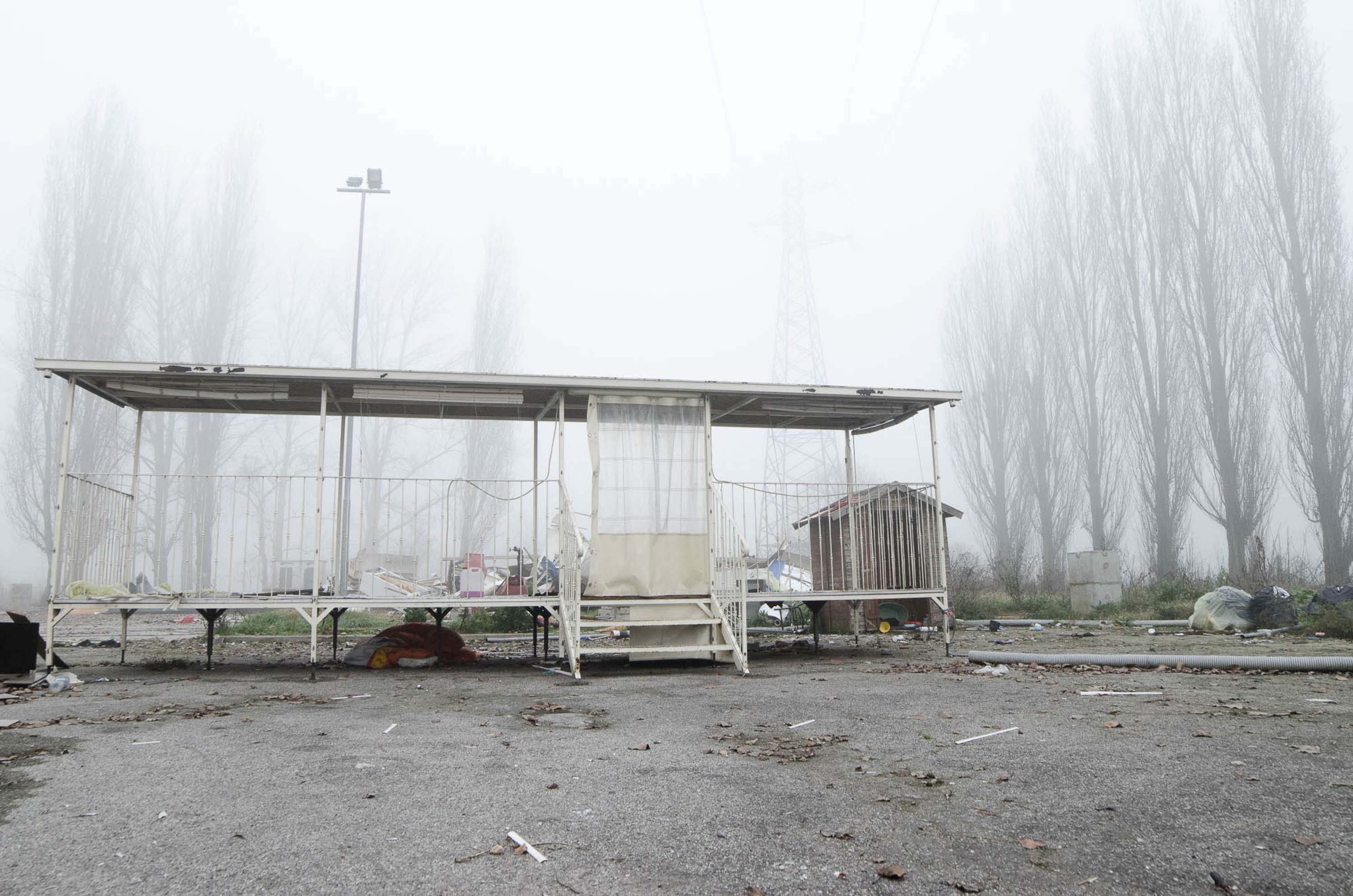 Romas: how to destroy a community by Giulia Paratelli