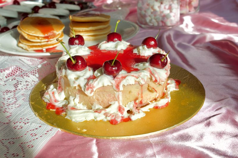 Let them smash cake by Caitlyn Montgomery