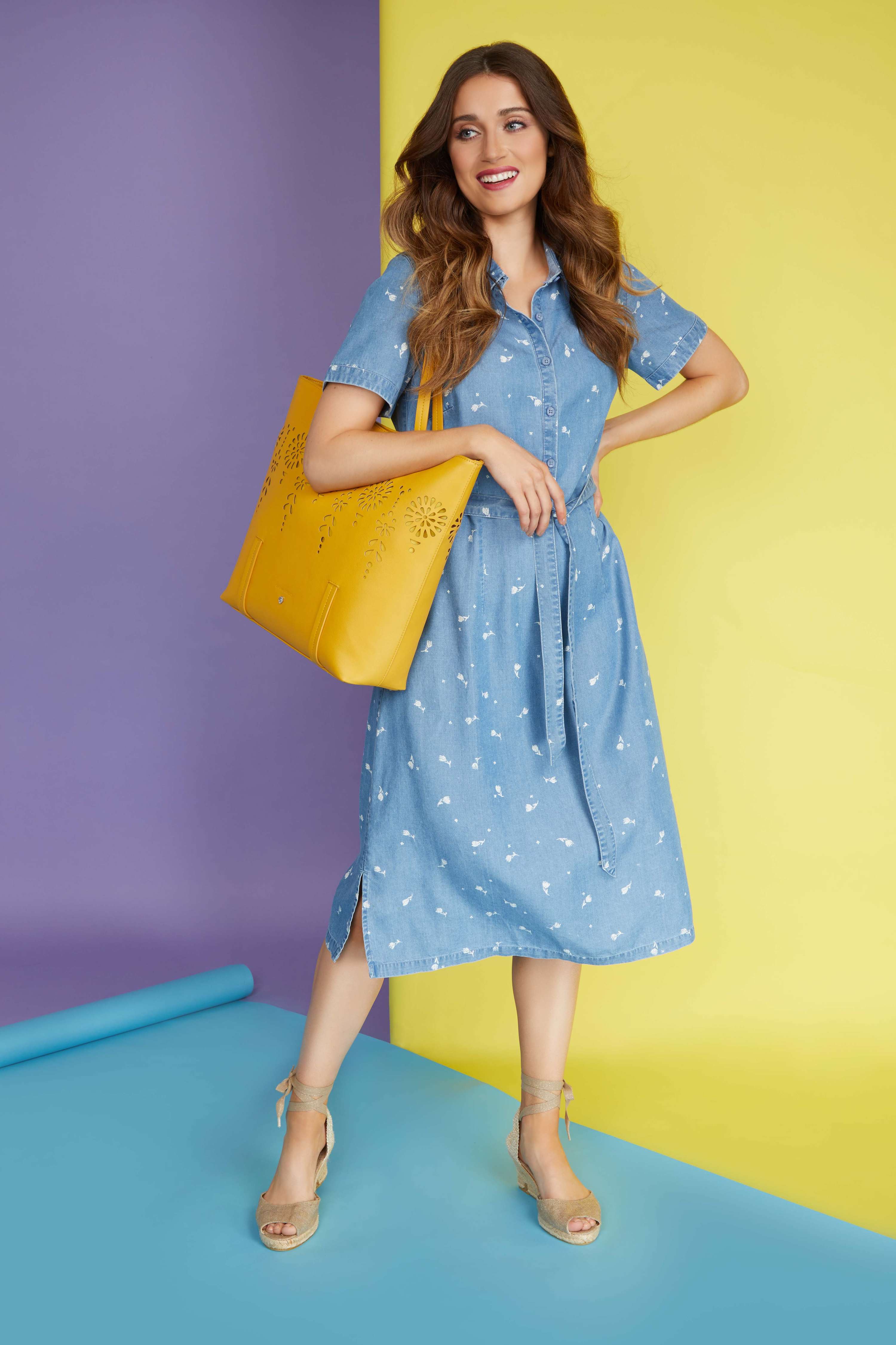 E-commerce work by Raluca Save