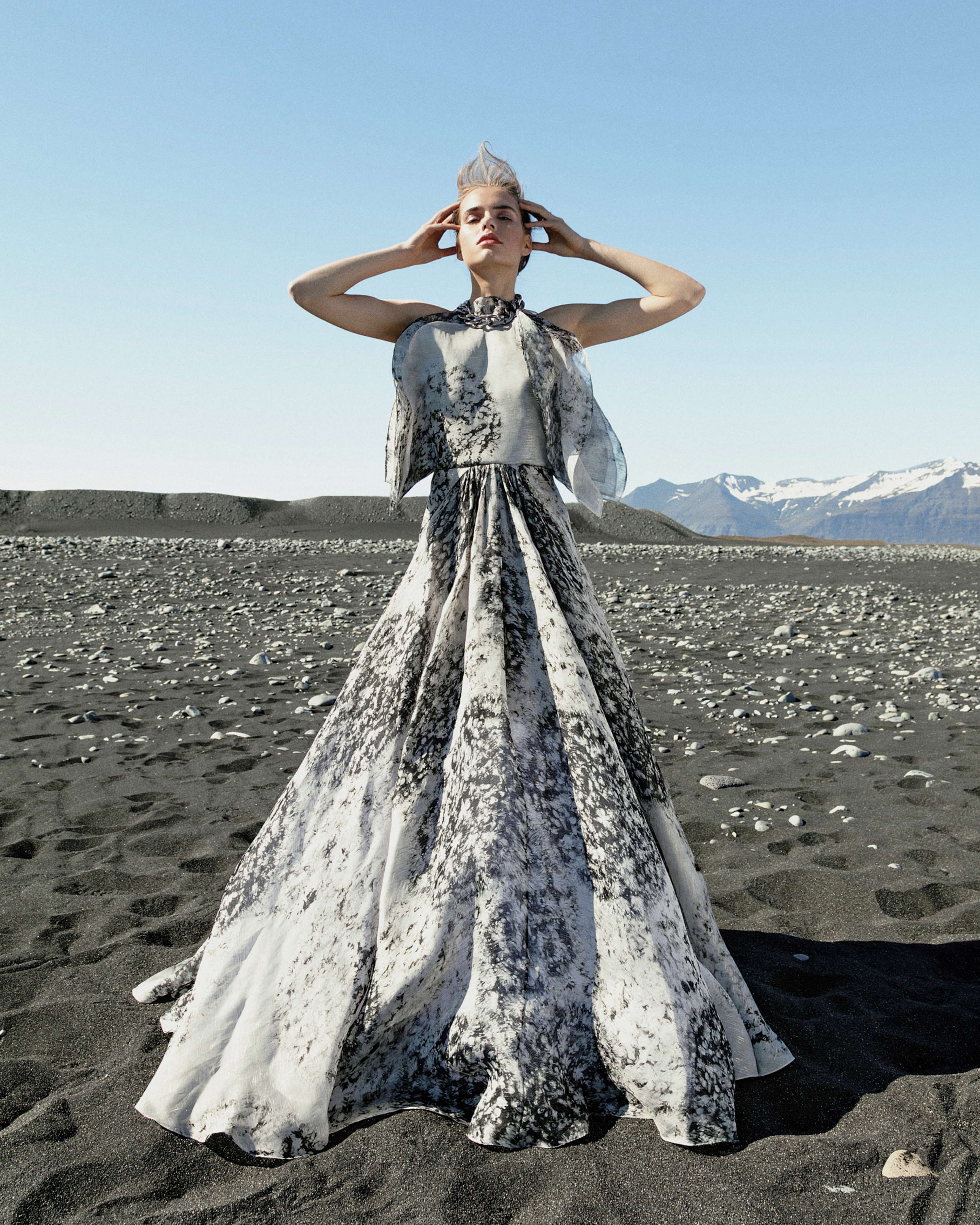 MOD Magazine: Escape the Wanderlust by Dina Tuktarova