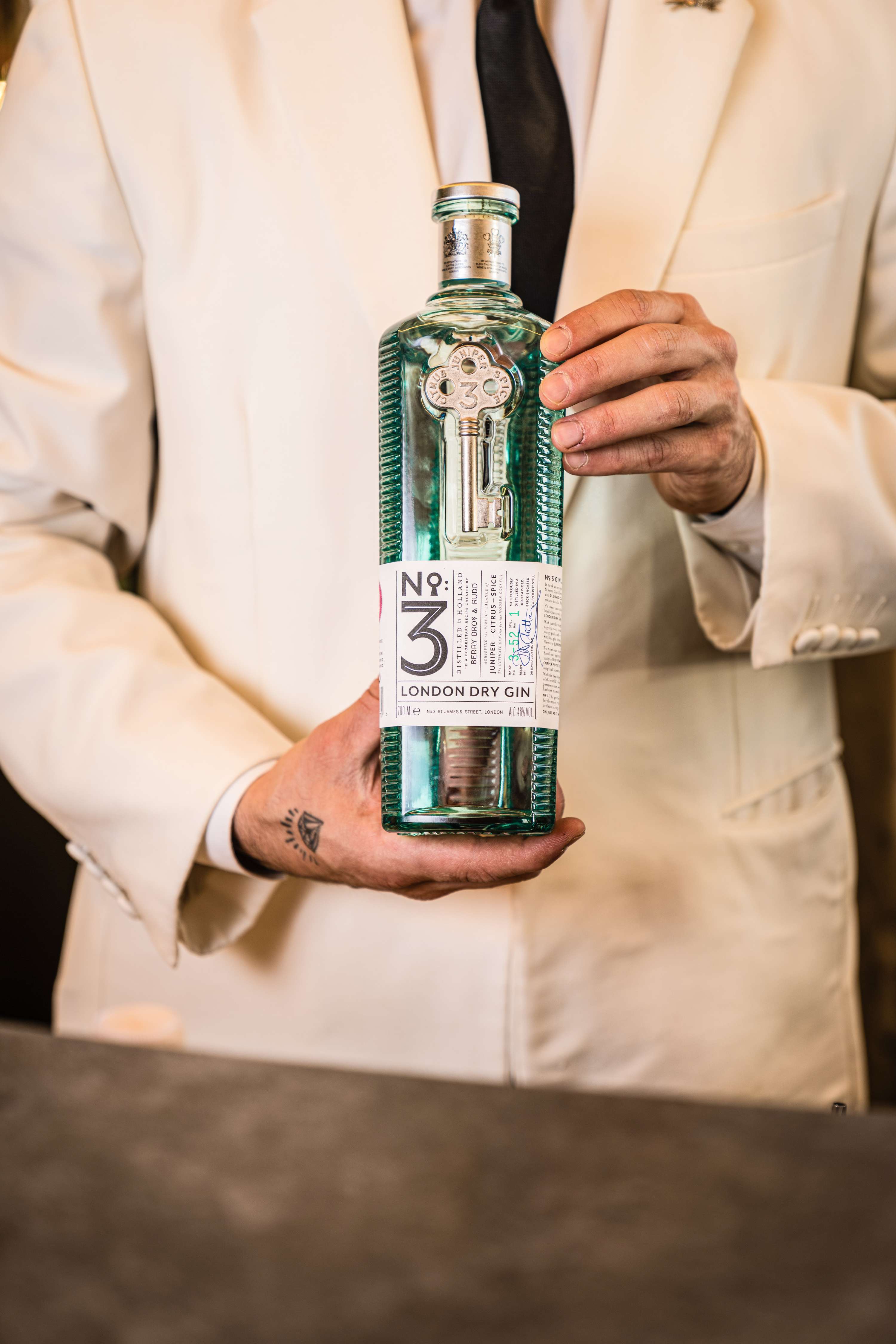 No.3 Gin shoot by Andy Currie