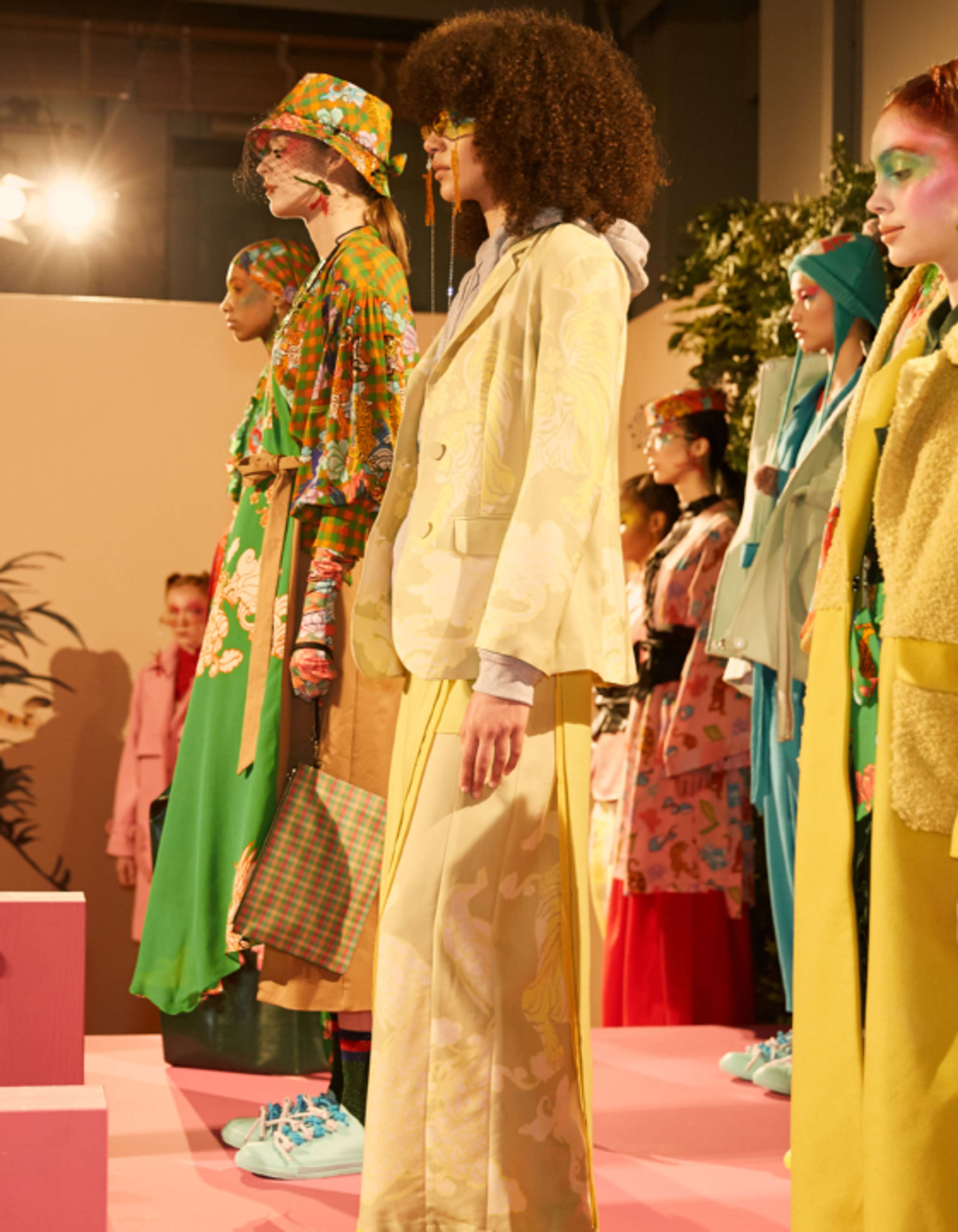 https://sodiumcollective.com/bianca-saunders-lights-up-lfwm/ by Brian James