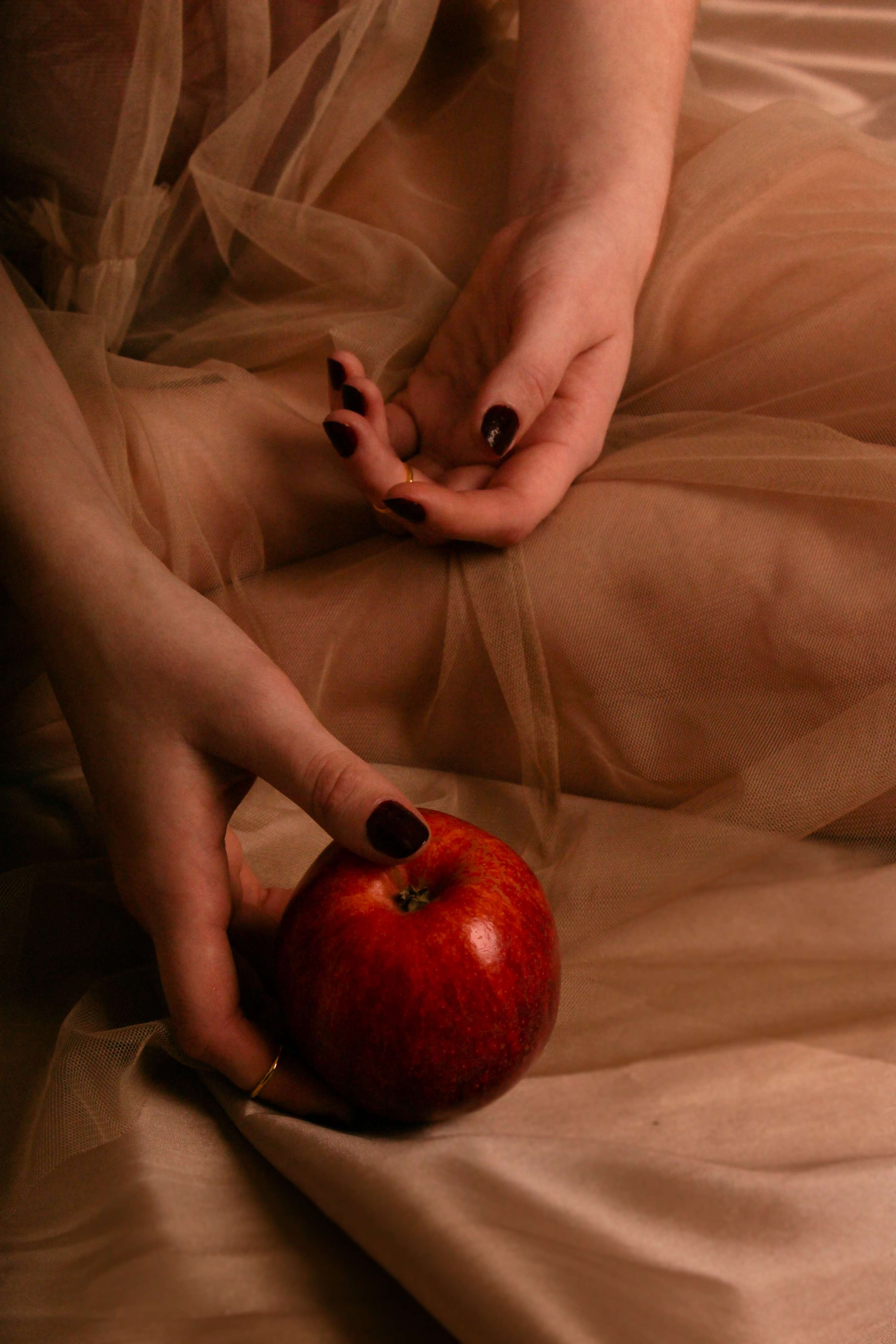 Who is the Fairest of them All? by Zoë Victoirè