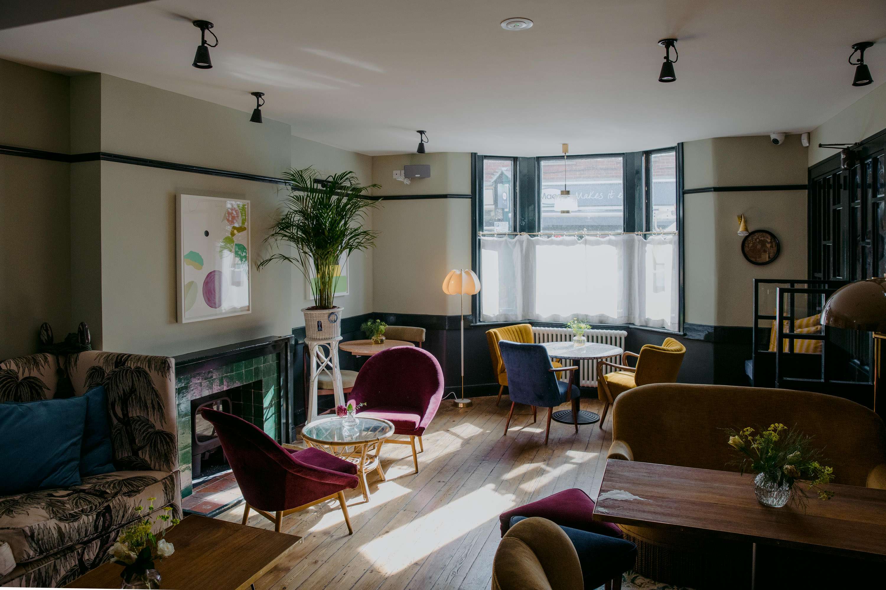 The Rose - Bar / Lounge by Mad Atelier