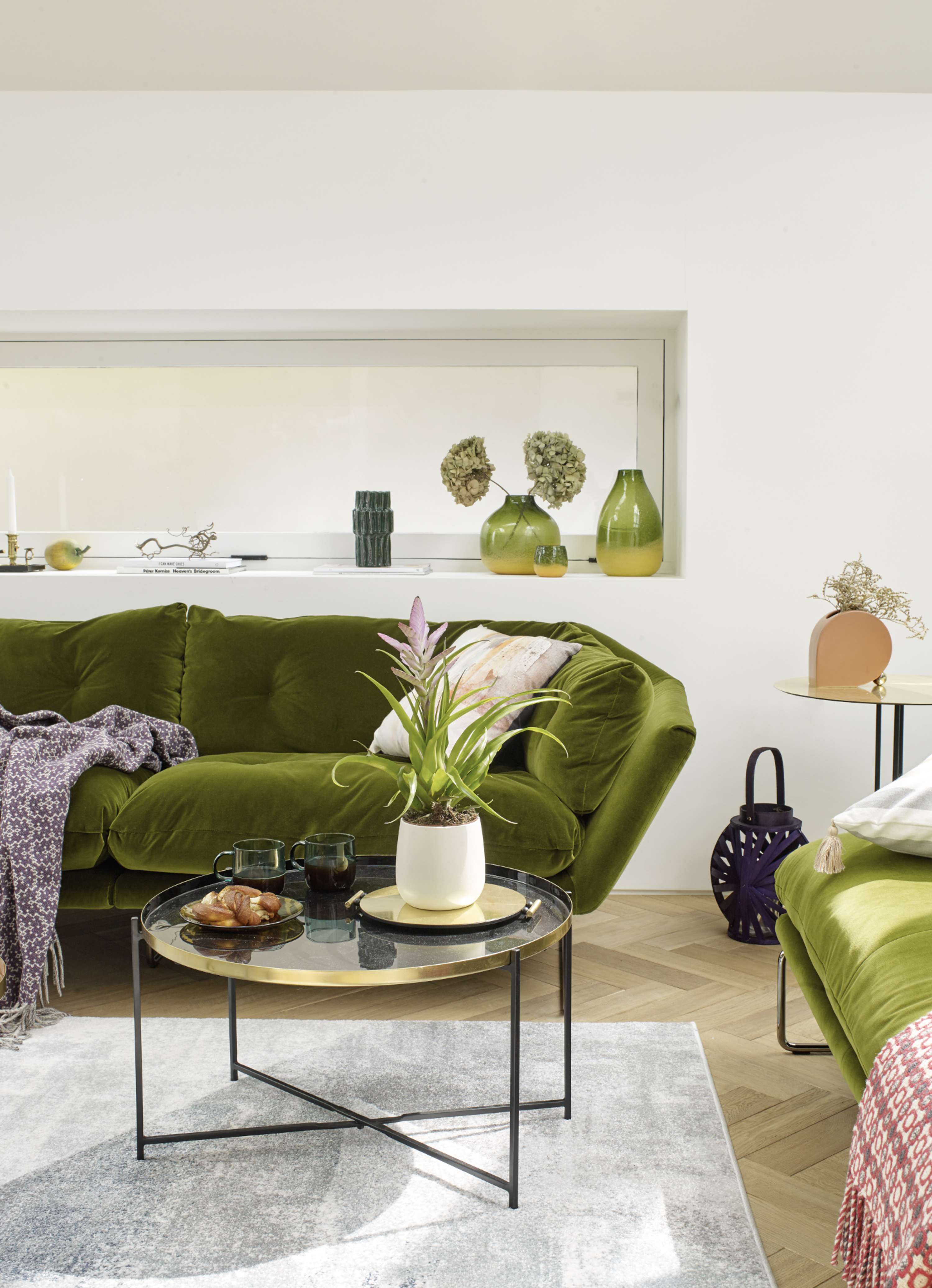 Warehouse in Bow by Mad Atelier
