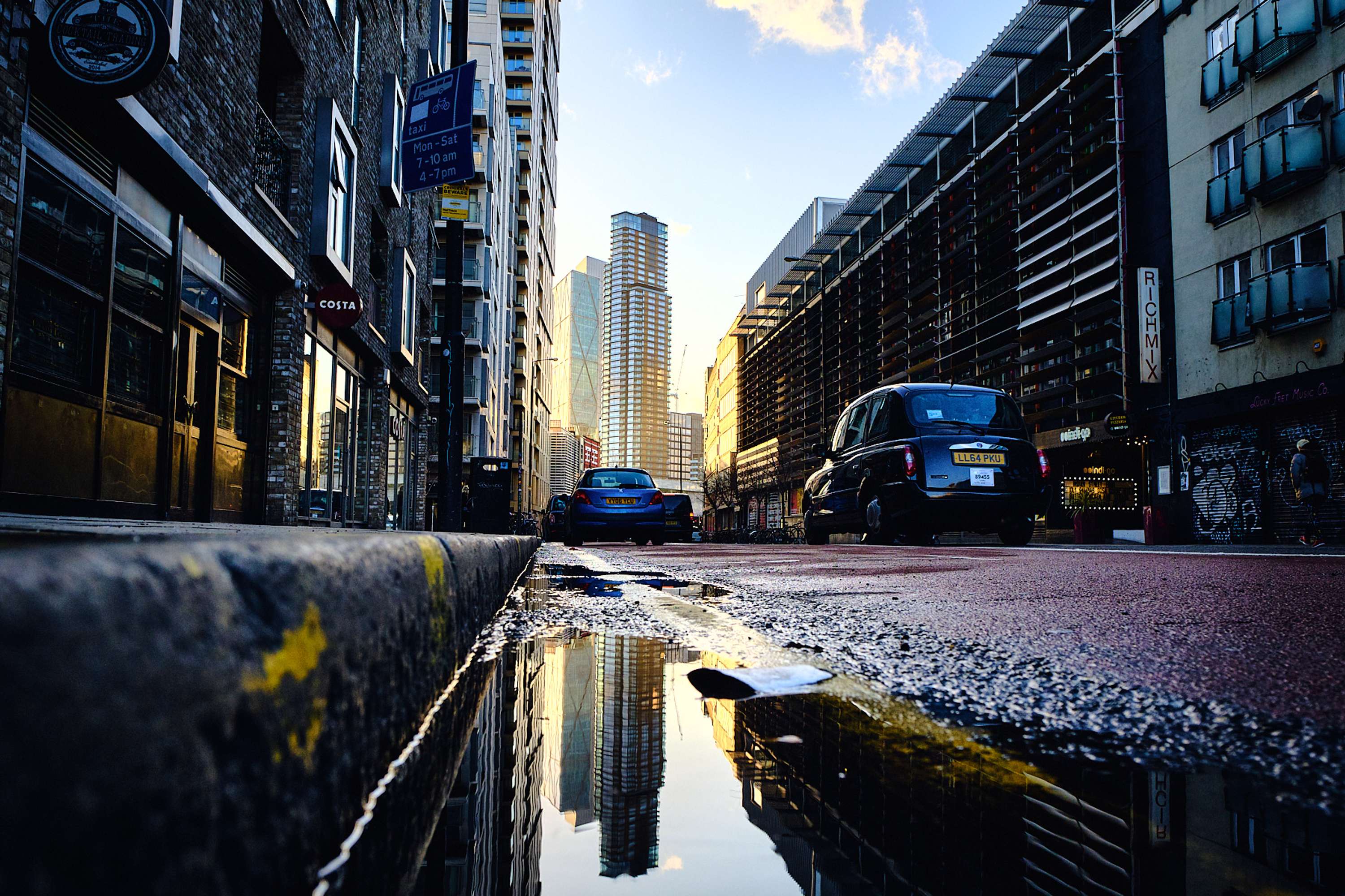 Shots From Metropolis by Kevin Lake