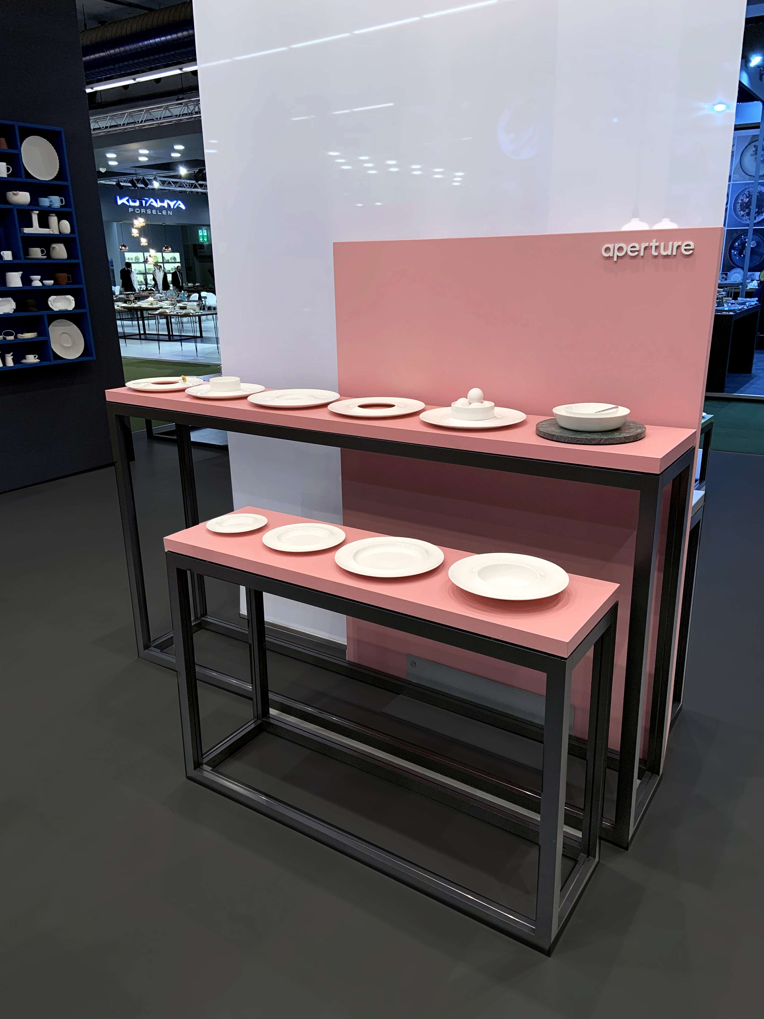 Showroom for Monno Design by Natalia Zwardon