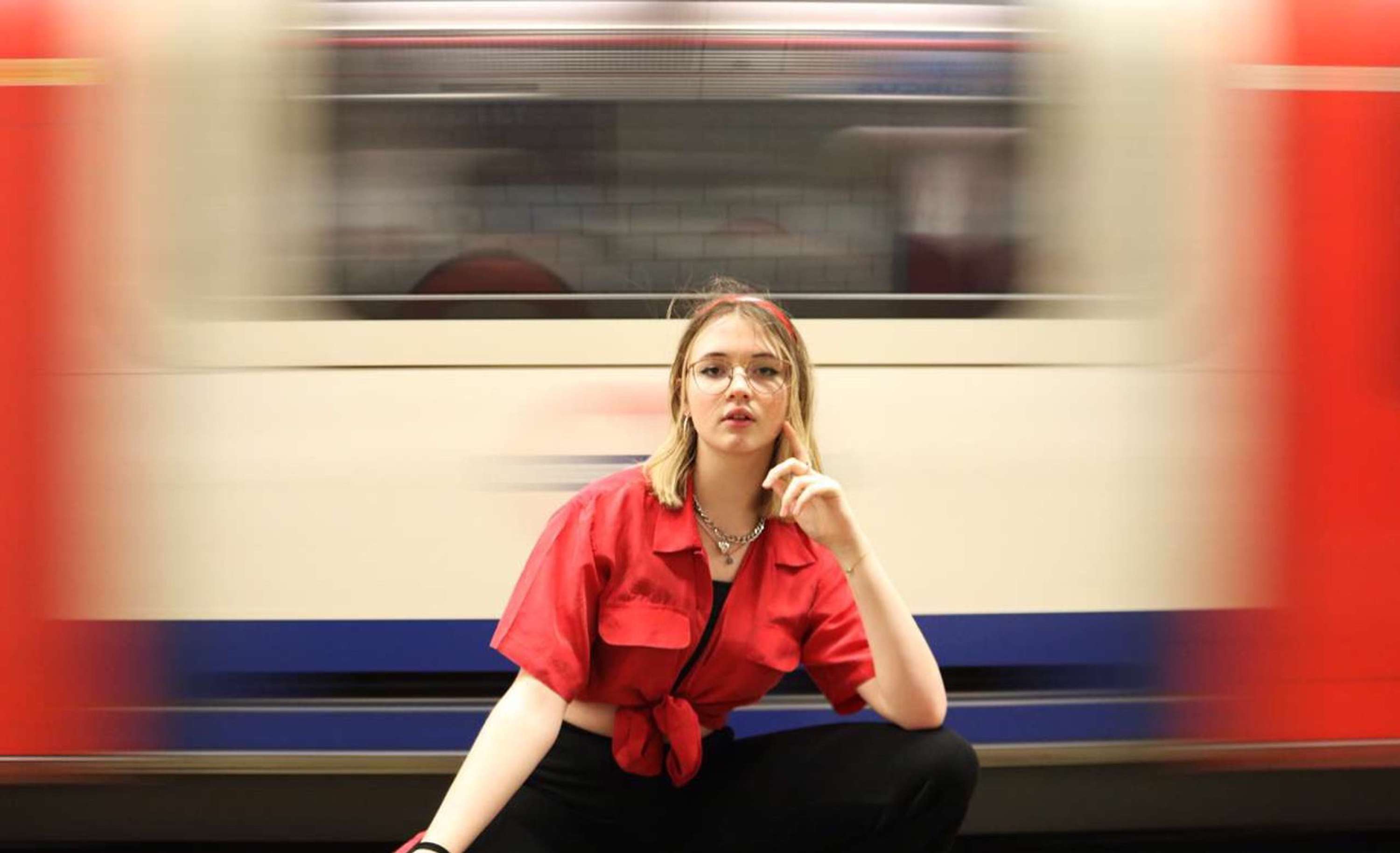 Model Profolio by Molly Macaskill
