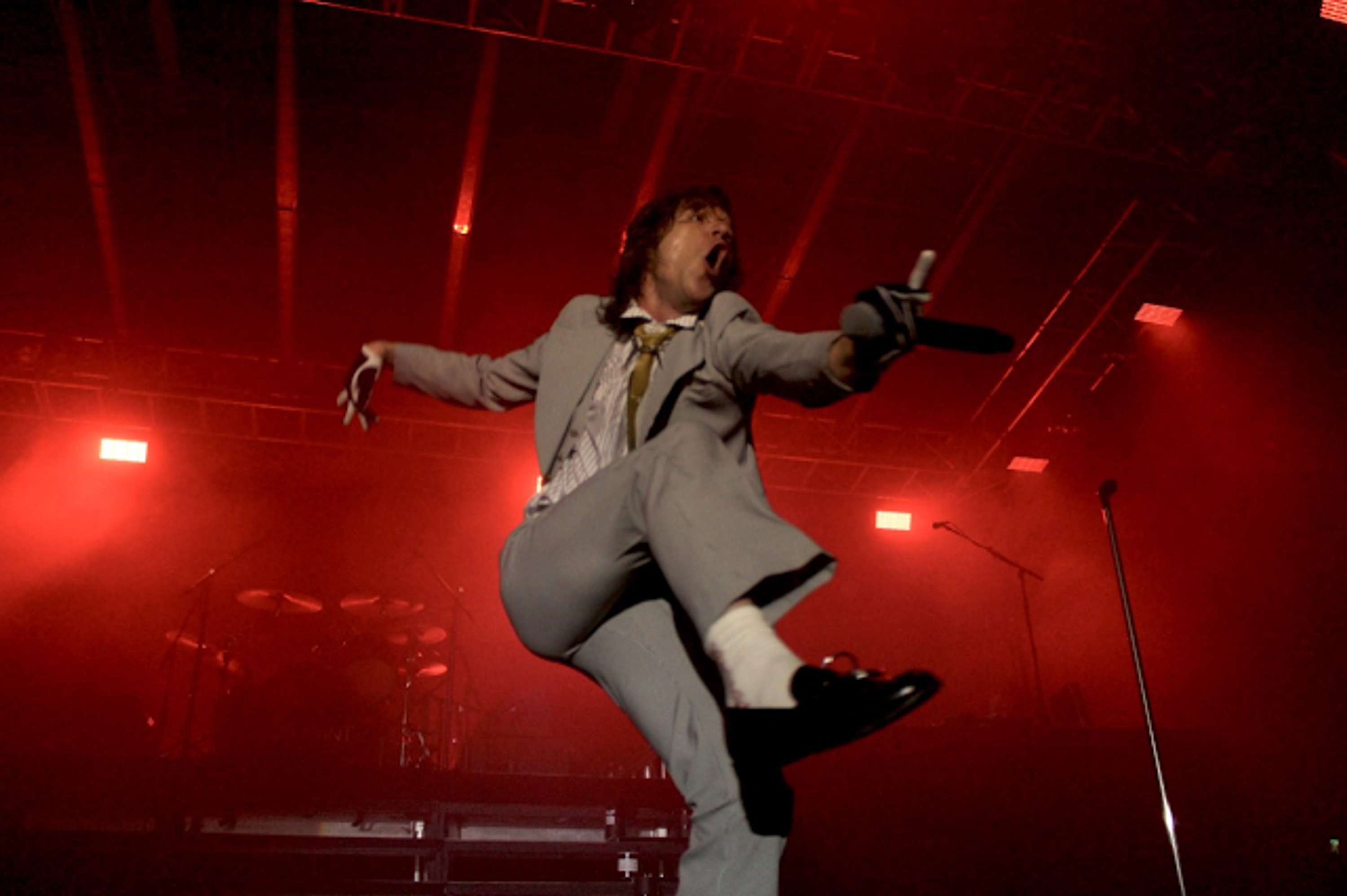 Cage The Elephant: Tell Us We're Pretty by Music Is To Blame